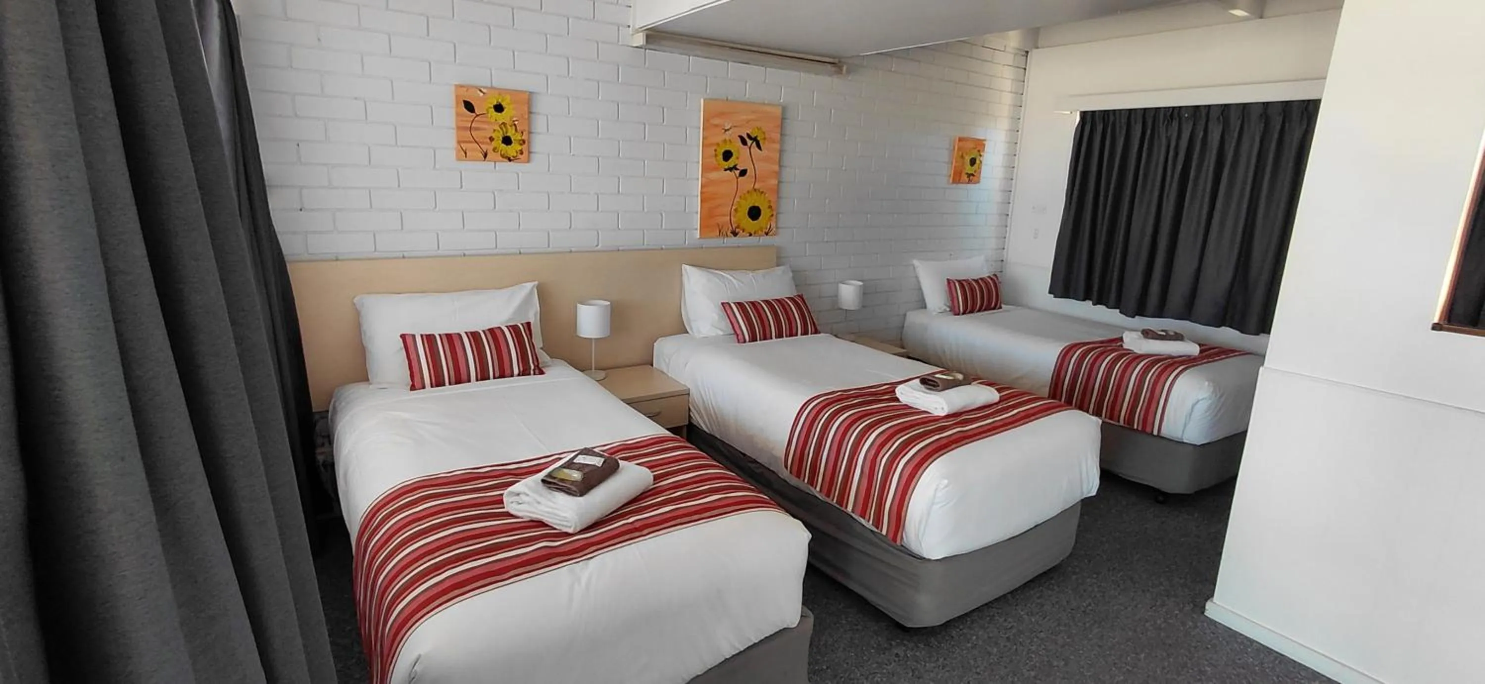 Bedroom, Bed in Kaputar Motel