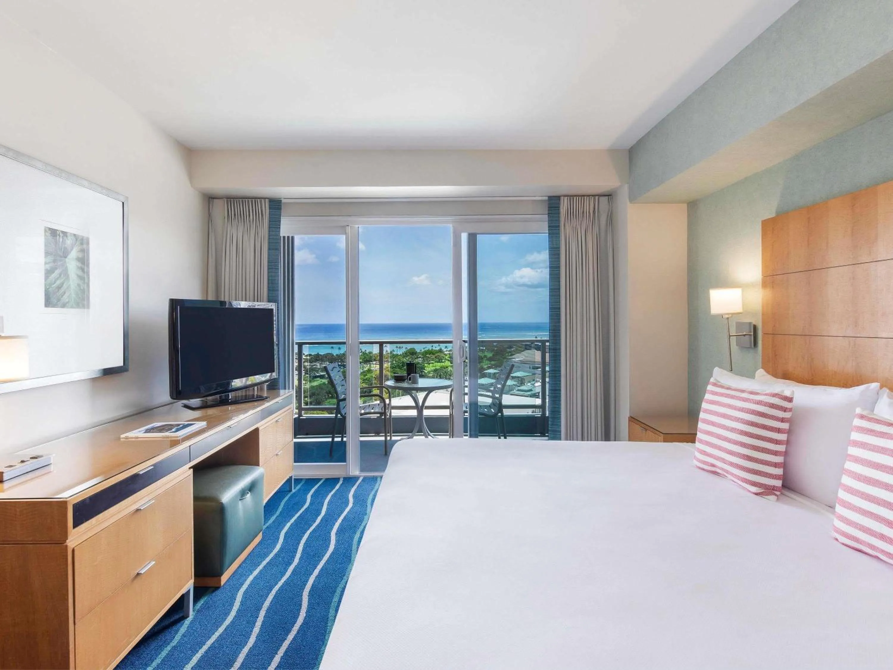 Bedroom, Bed in Ala Moana Honolulu by Mantra