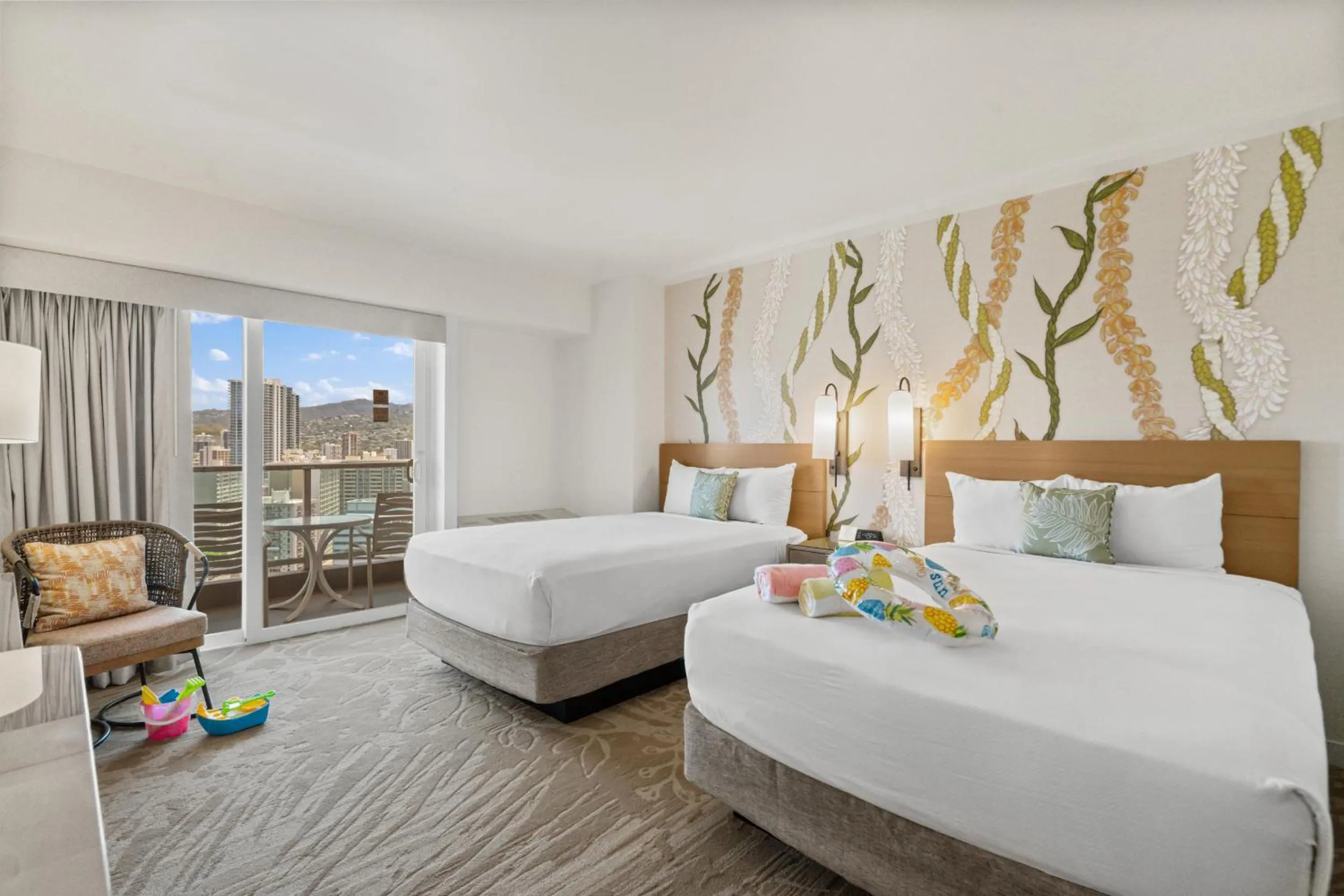 Bed in Ala Moana Honolulu by Mantra