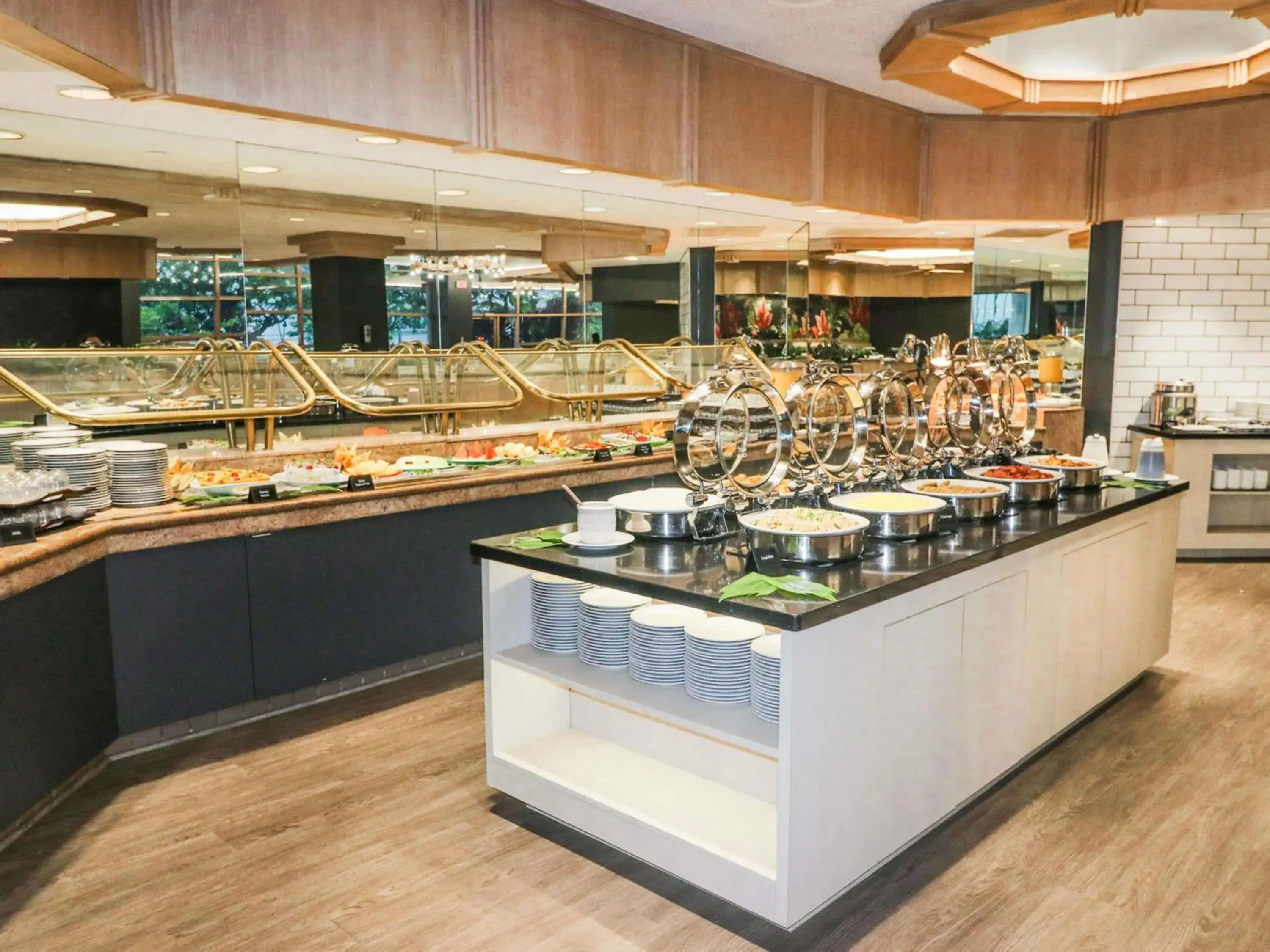 Restaurant/places to eat in Ala Moana Honolulu by Mantra Restaurant/places to eat in Ala Moana Honolulu by Mantra