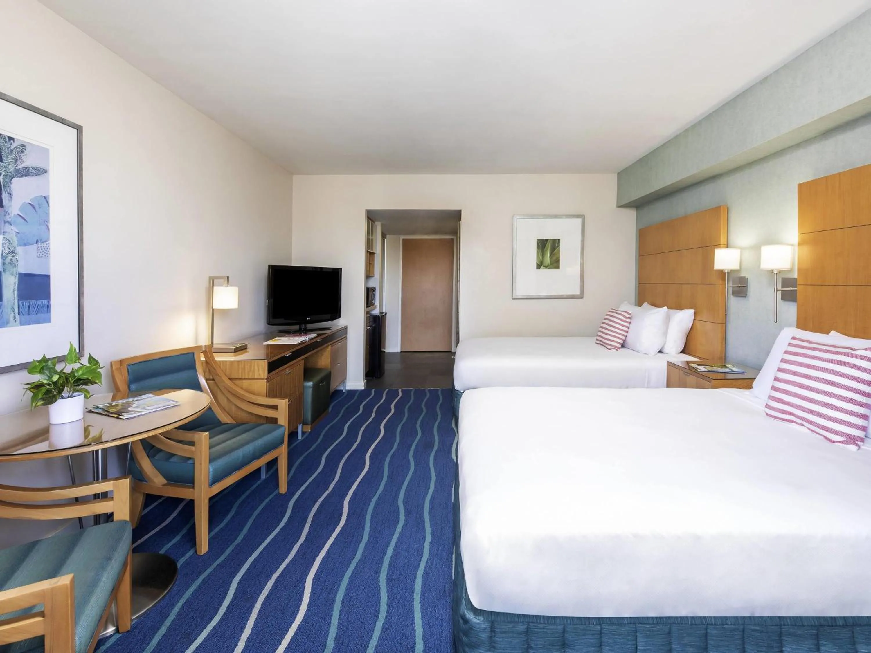 Bedroom, Bed in Ala Moana Honolulu by Mantra