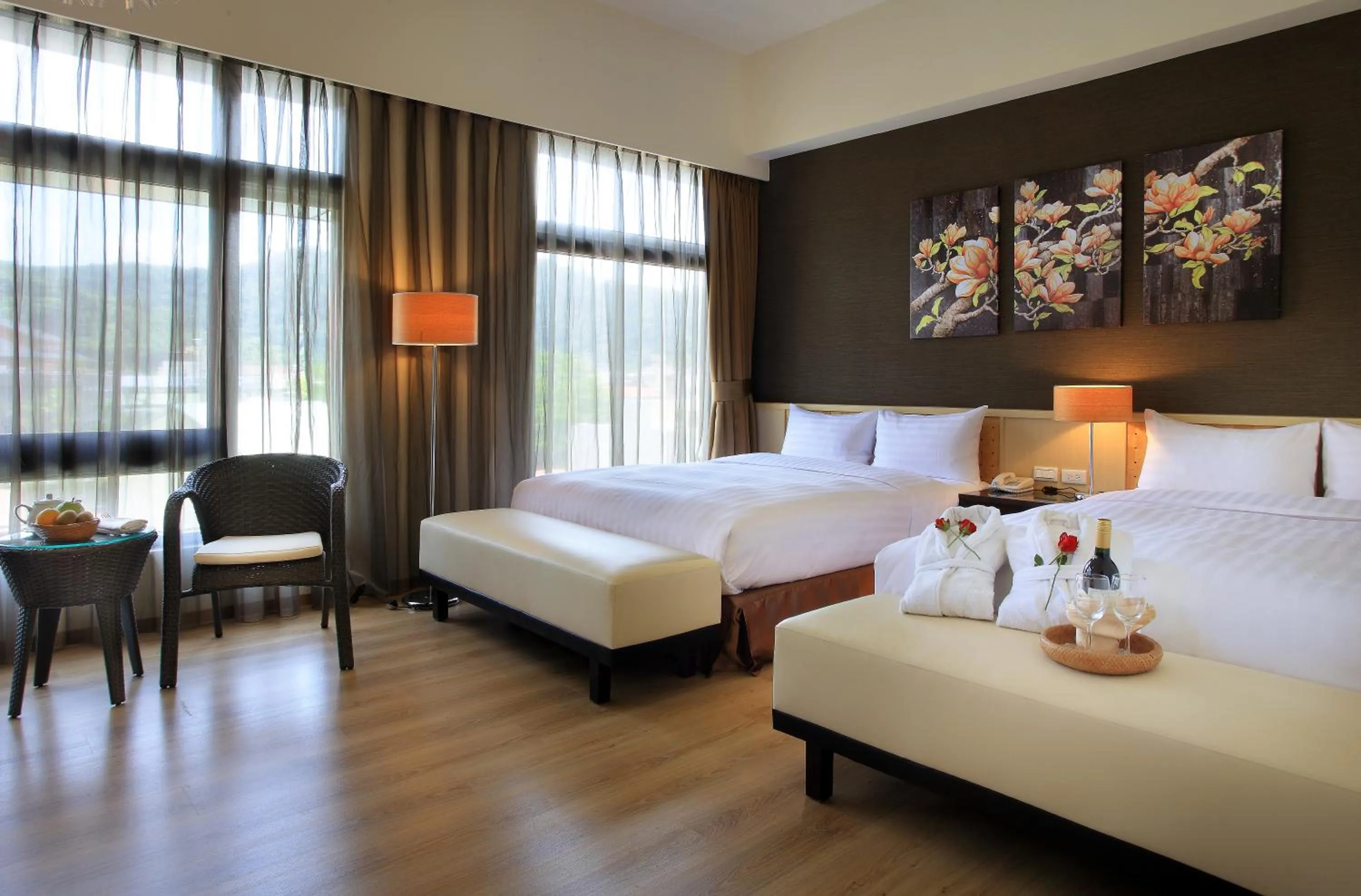 Photo of the whole room, Bed in LeaLea Garden Hotels - Moon Lake