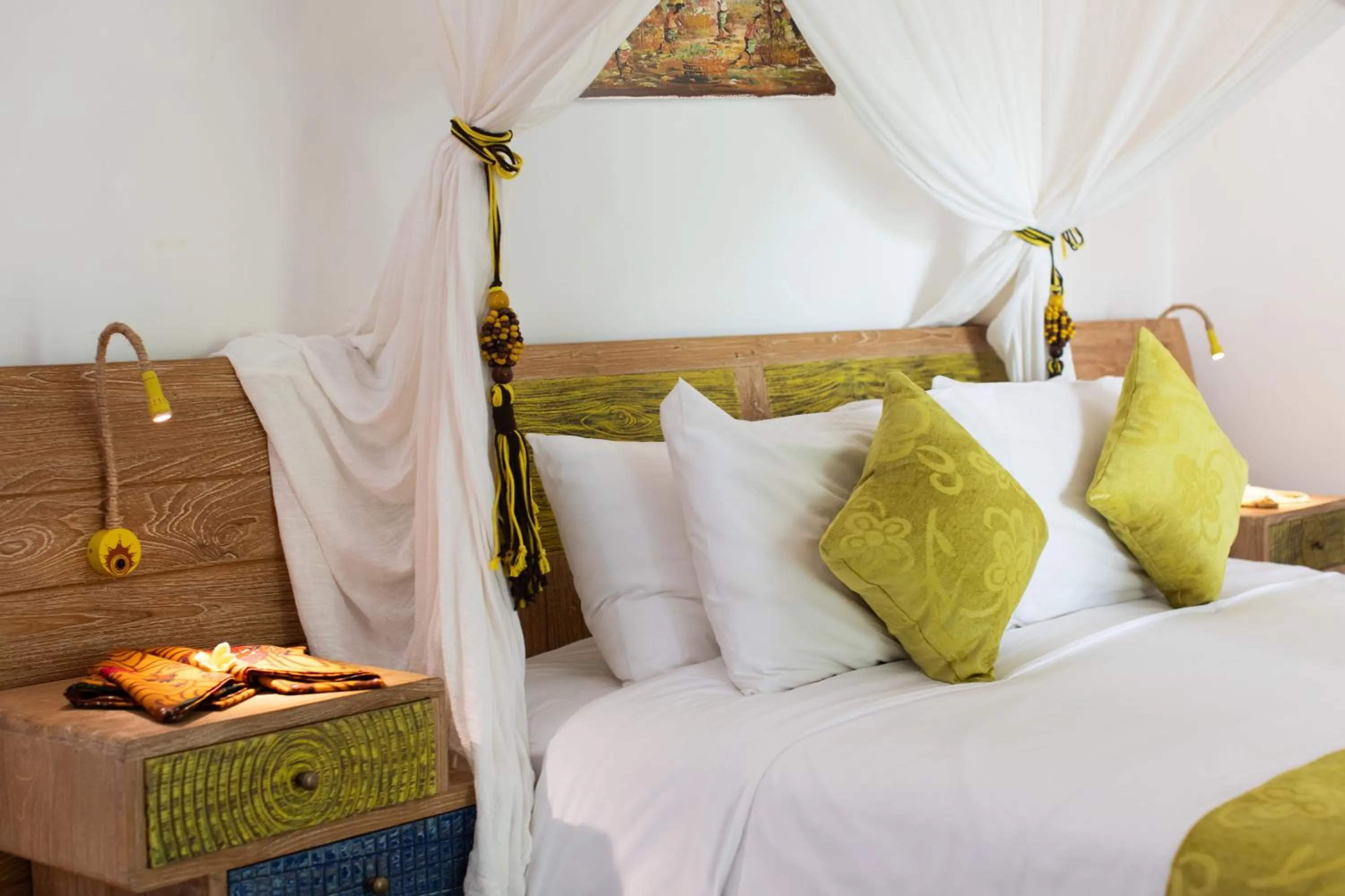 Bed in MasBro ART Villas