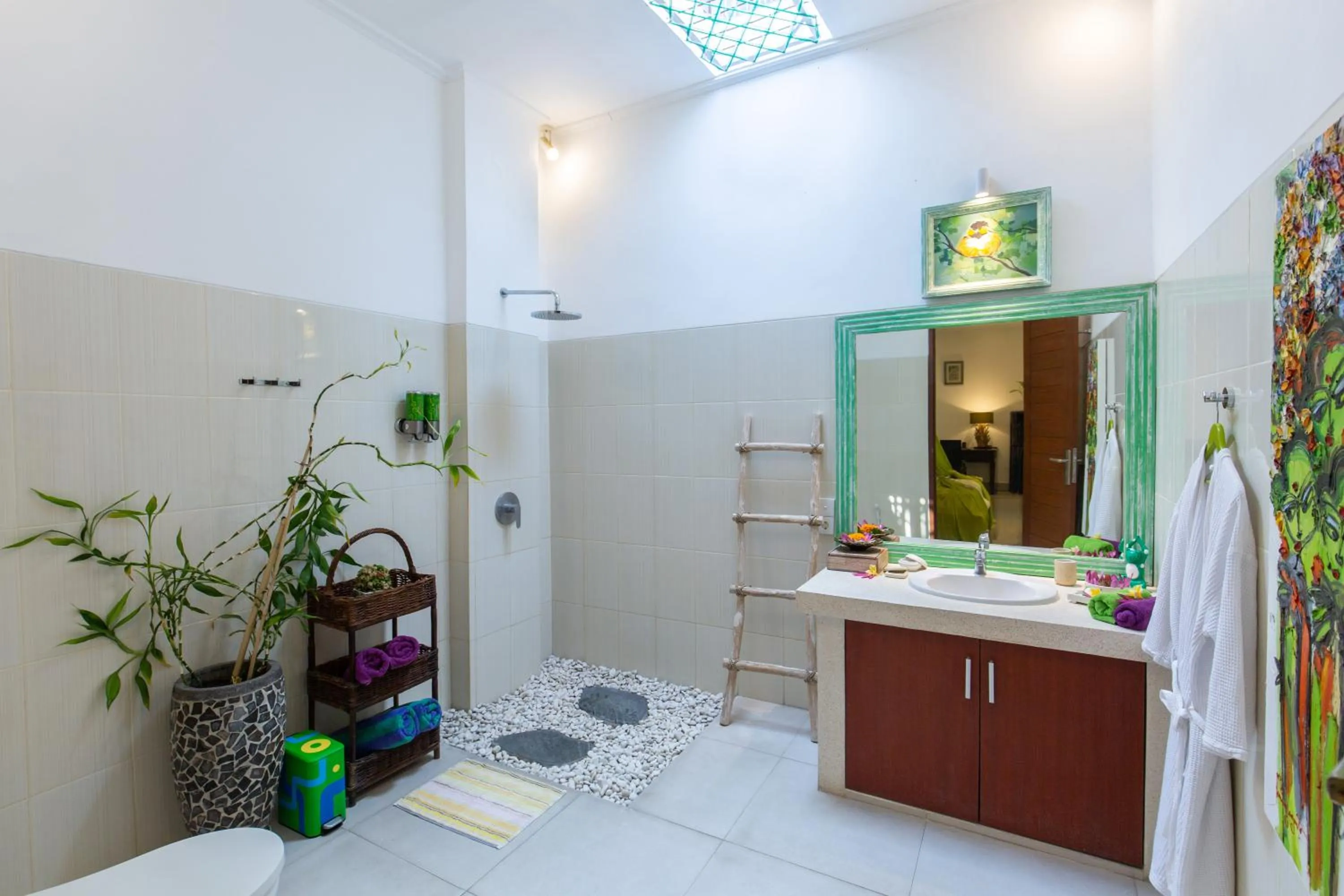 Shower in MasBro ART Villas