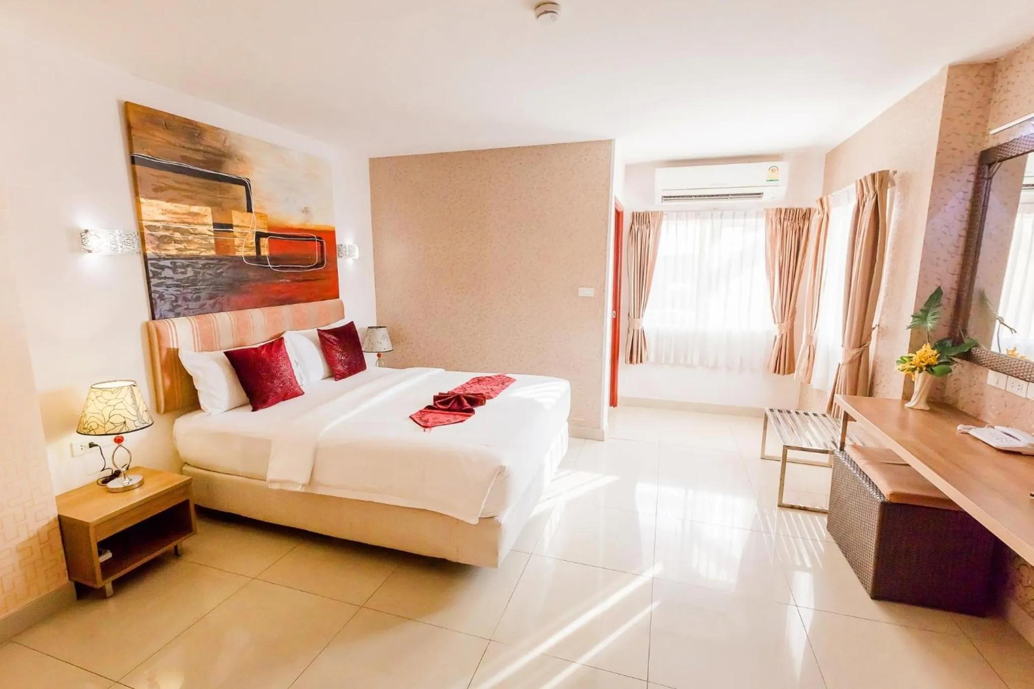 Bedroom, Bed in Roseate Chiang Mai