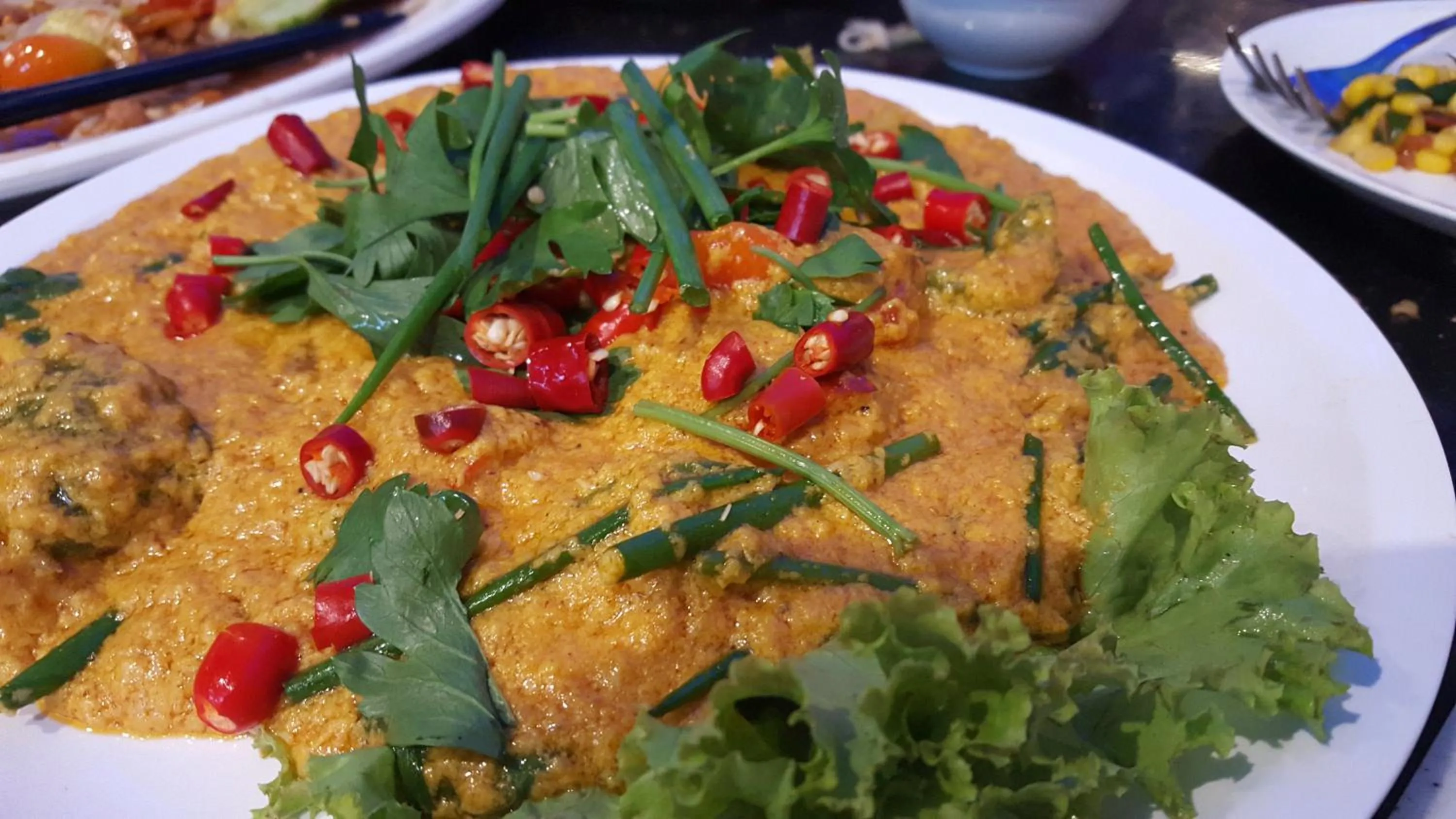 Food in You Eng Hotel