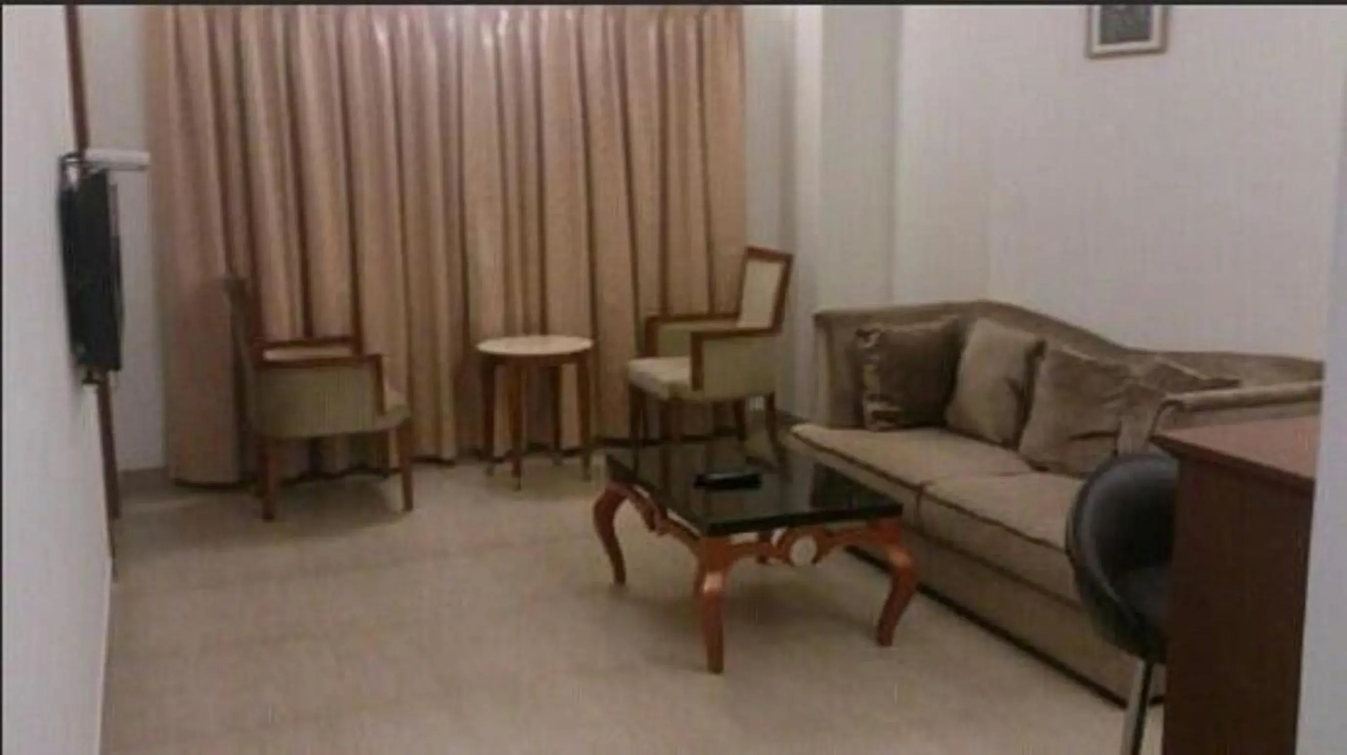 Living room in Cochin Palace Living room in Cochin Palace