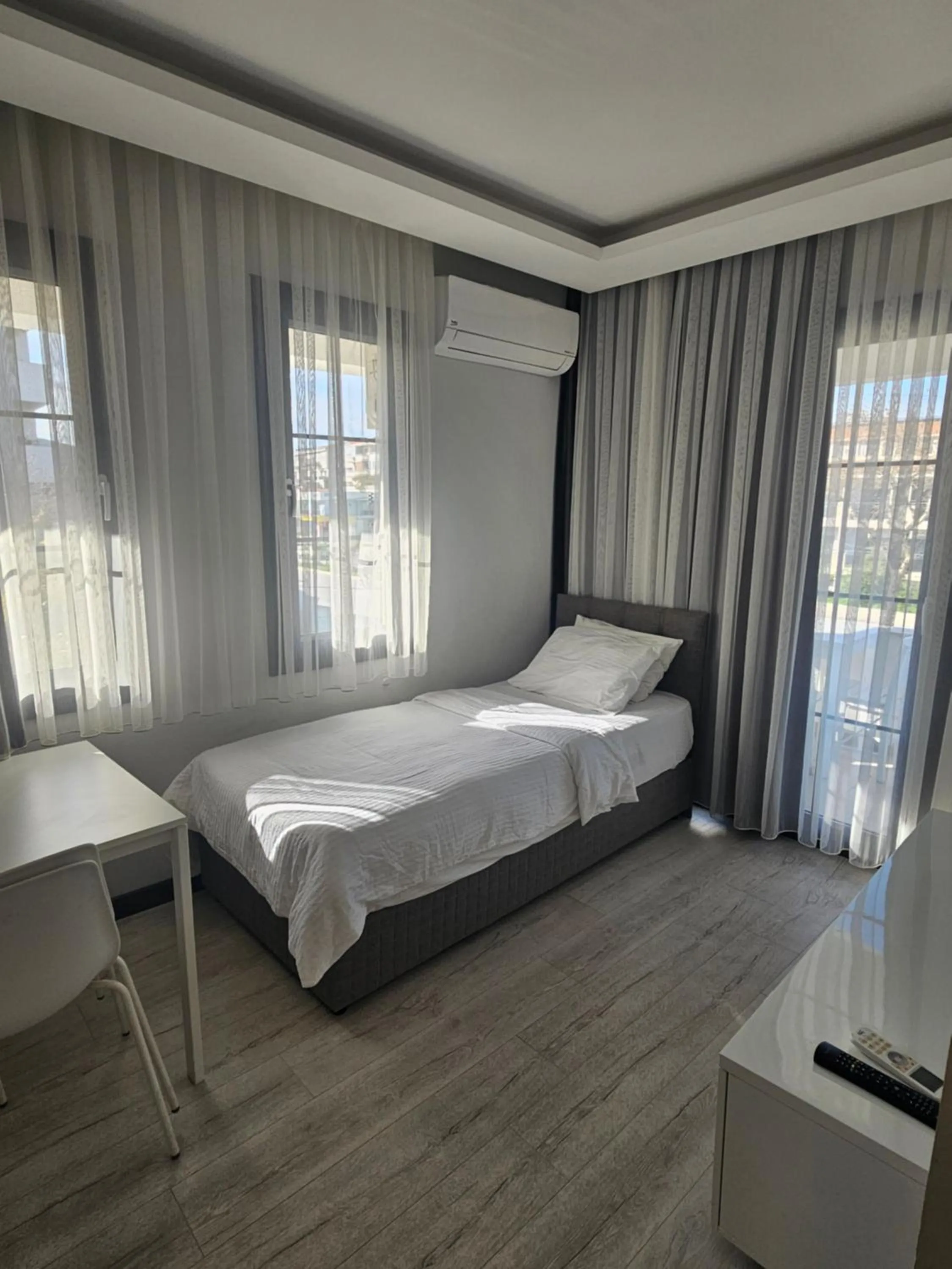 Bed in Cicek Apart Hotel