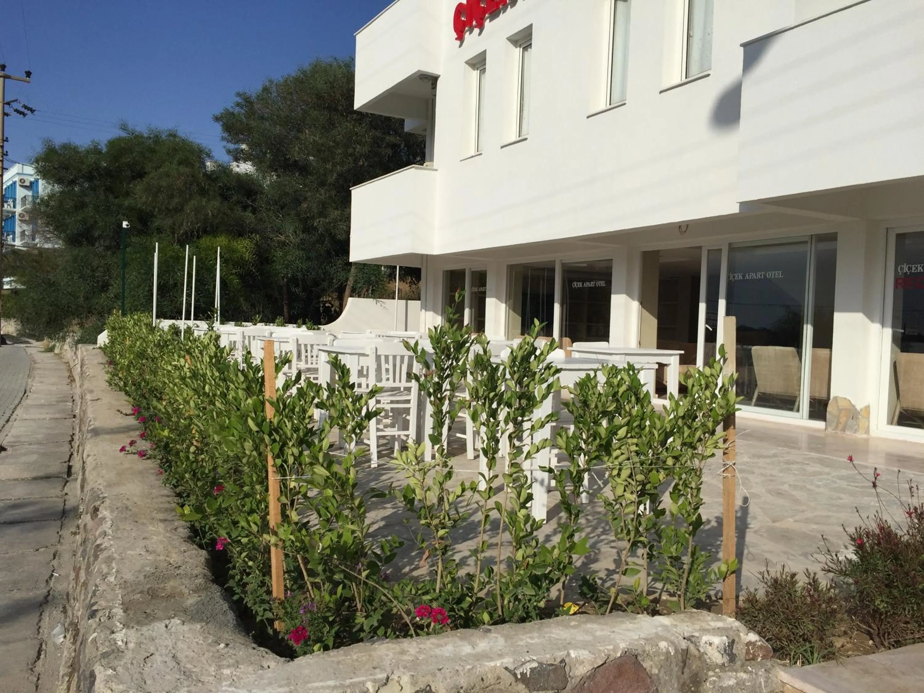 Facade/entrance in Cicek Apart Hotel