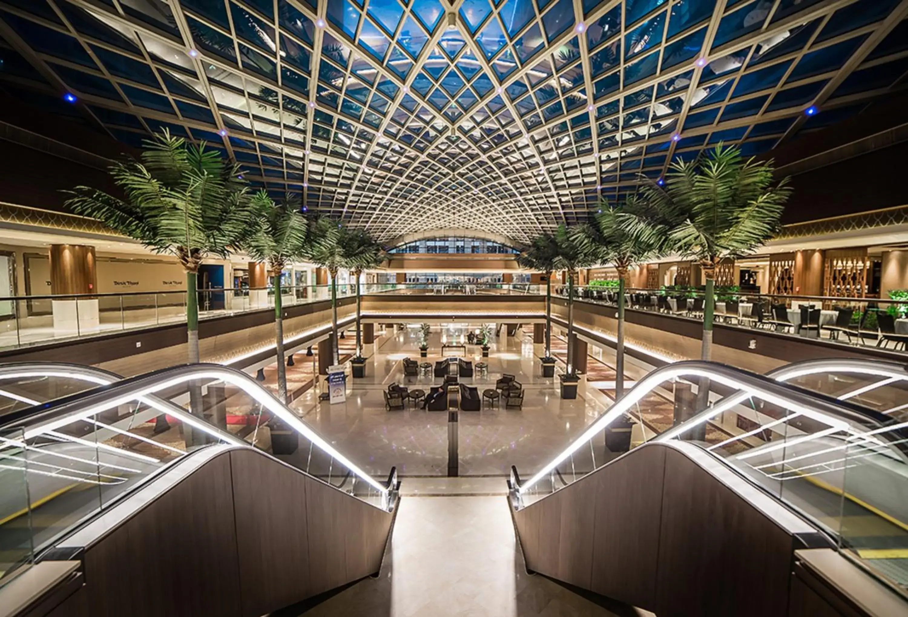 Dusit Thani Abu Dhabi Dusit Thani Abu Dhabi