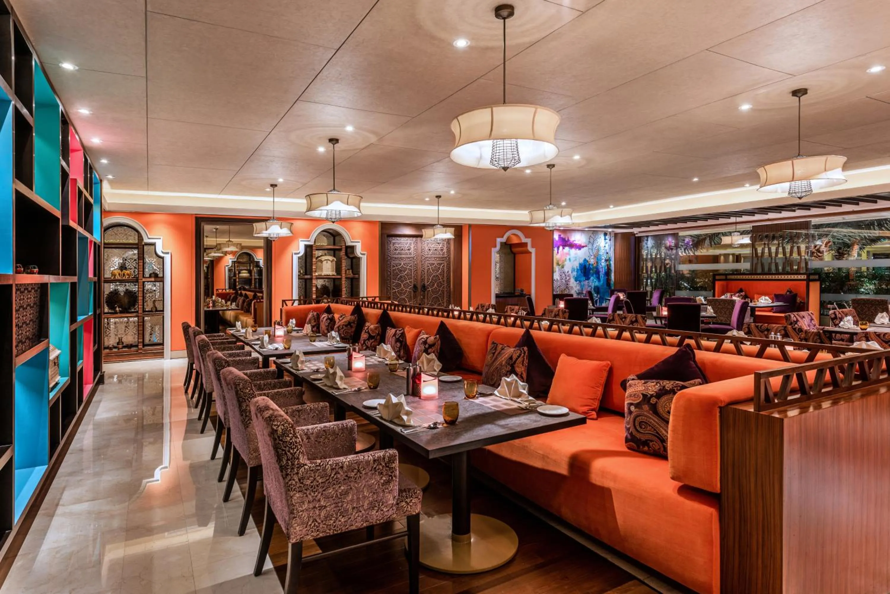 Restaurant/places to eat in Dusit Thani Abu Dhabi