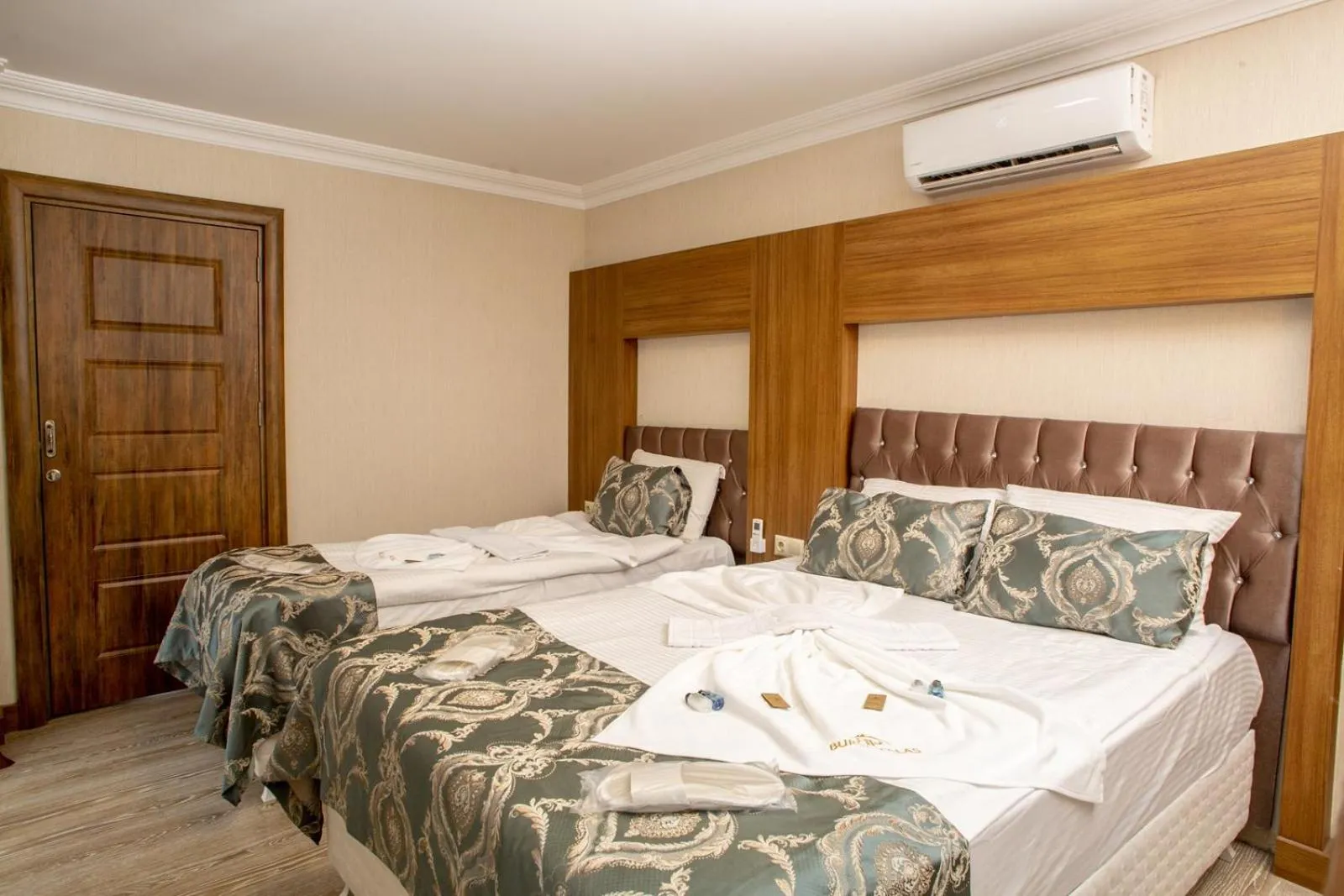 Bed in Bursa Palas Hotel