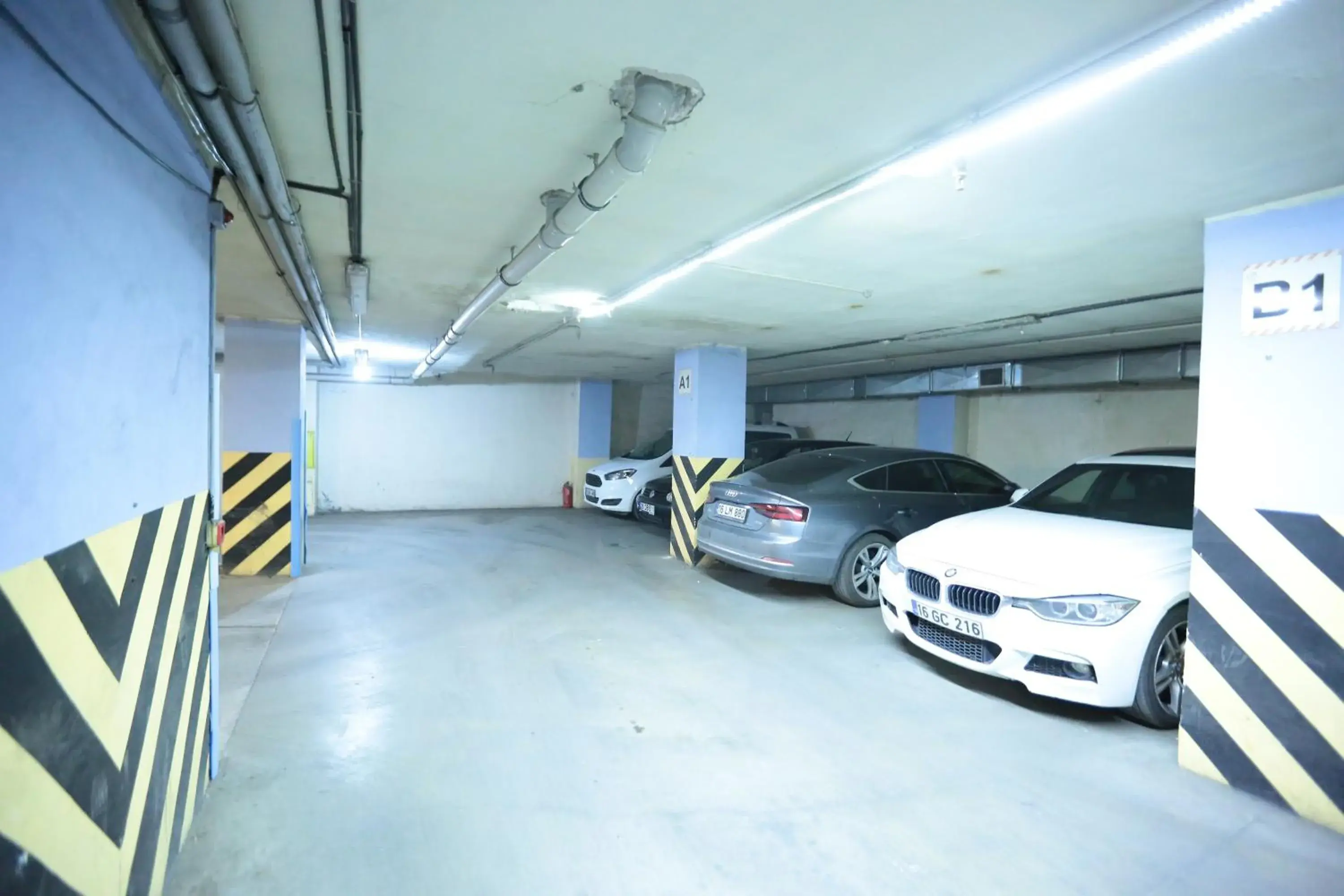 Property building in Bursa Palas Hotel Property building in Bursa Palas Hotel