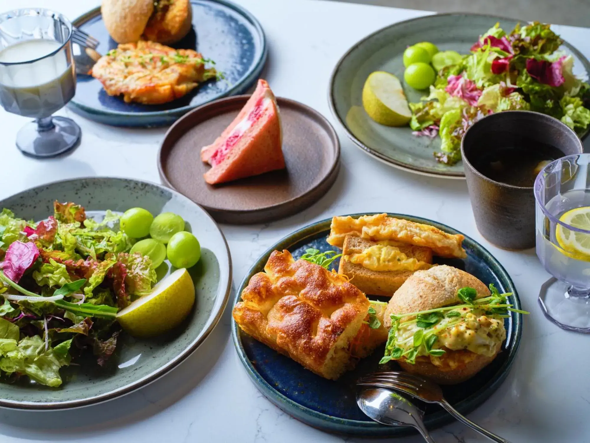 Restaurant/places to eat in The Lively Osaka Honmachi Restaurant/places to eat in The Lively Osaka Honmachi