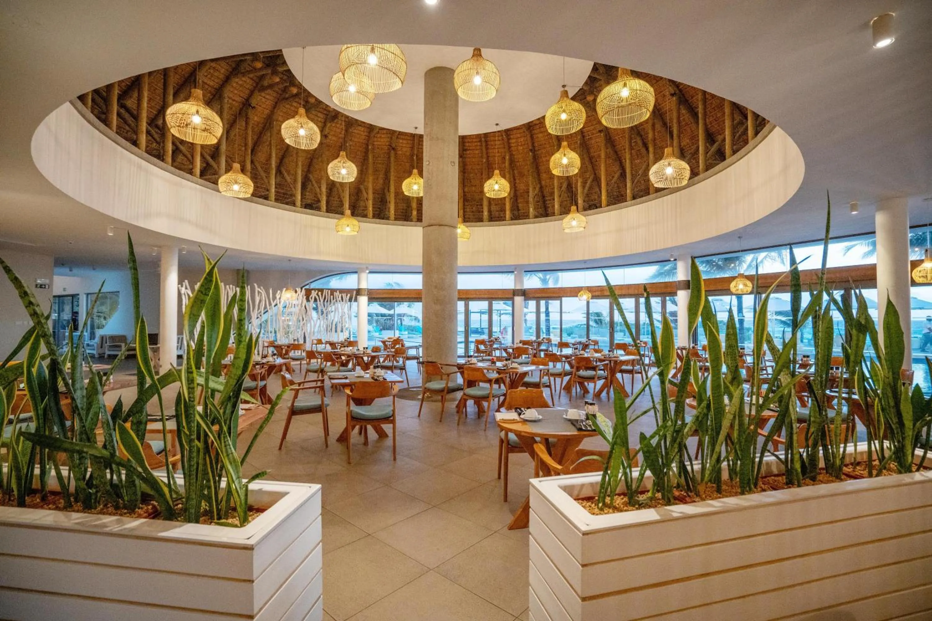 Restaurant/places to eat in Radisson Blu Poste Lafayette Resort & Spa (Adults Only)