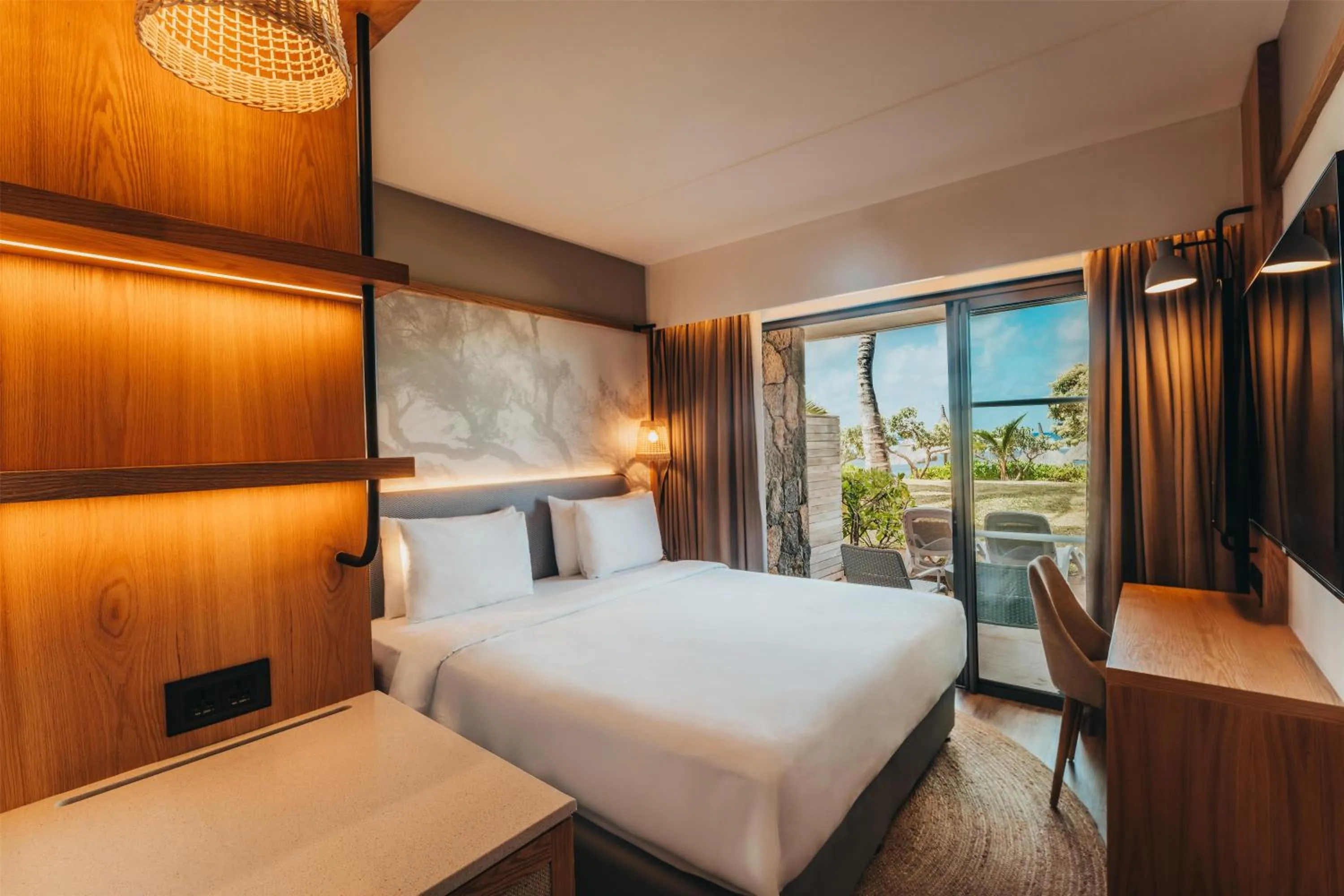 Bed in Radisson Blu Poste Lafayette Resort & Spa (Adults Only)