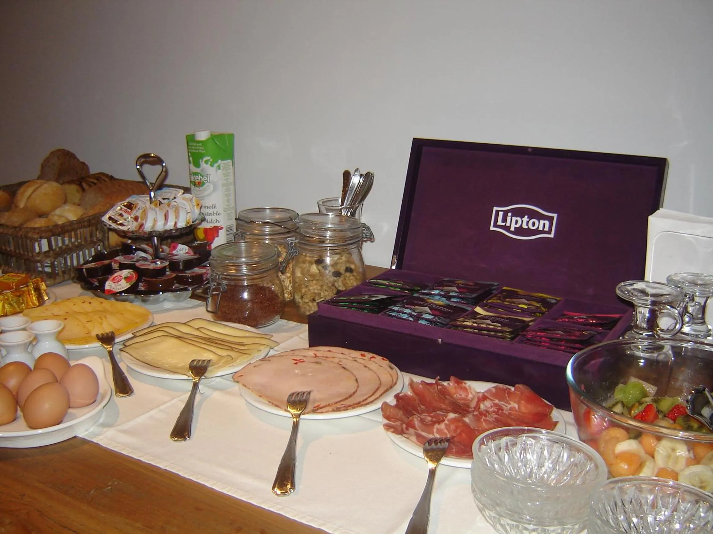 Restaurant/places to eat in B&B Wisteria