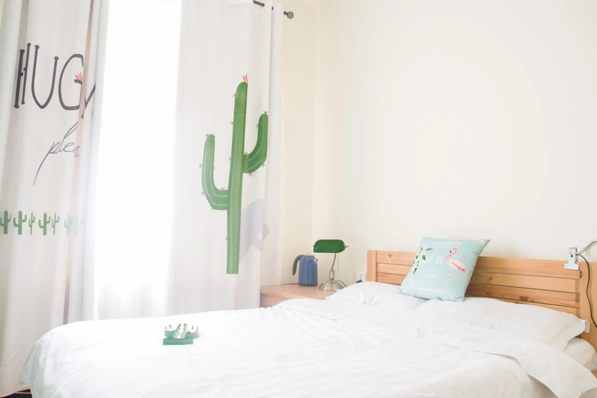 Decorative detail, Bed in 大连天天国际青年旅社