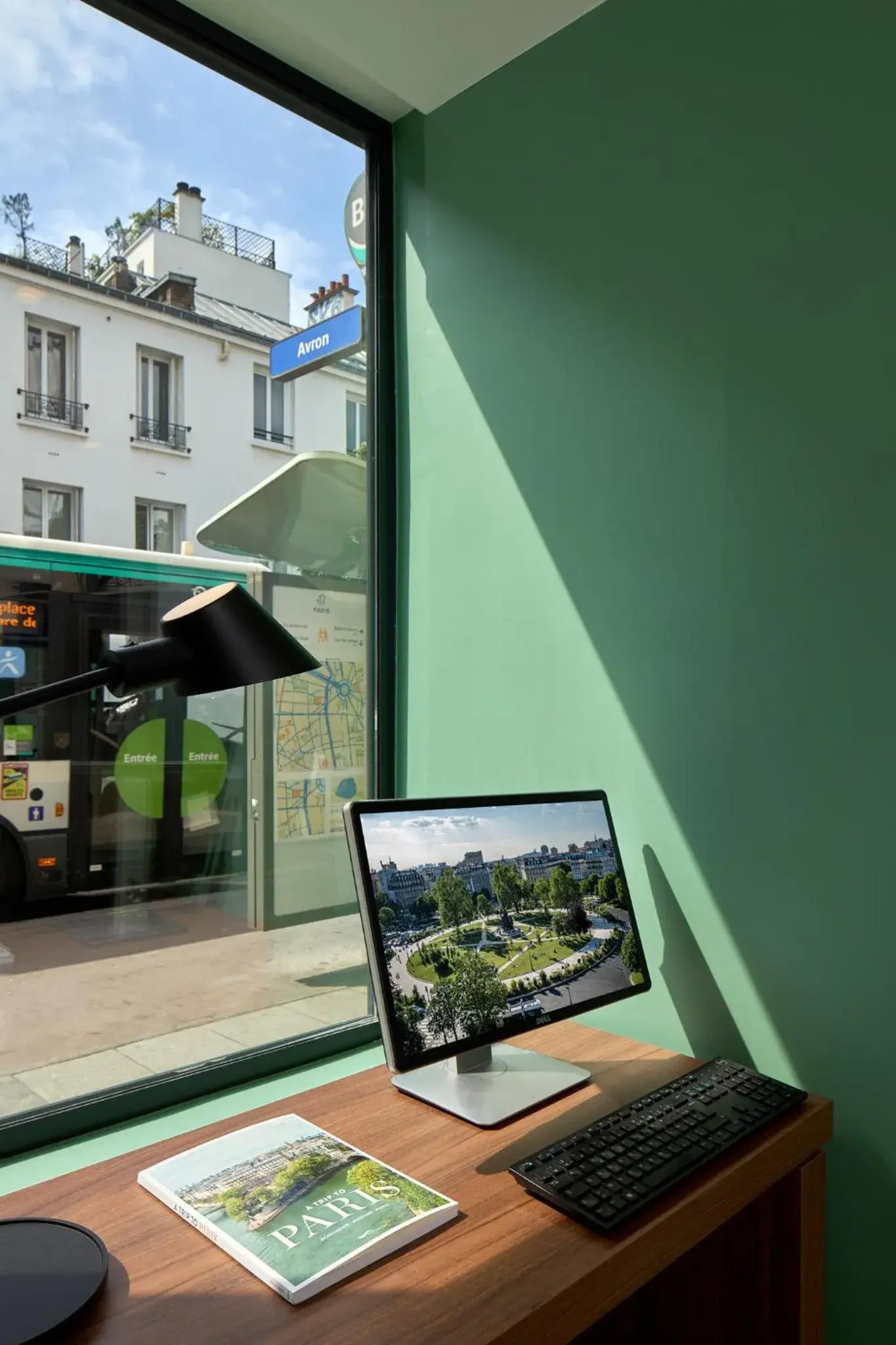 Lobby or reception in Timhotel Nation Lobby or reception in Timhotel Nation