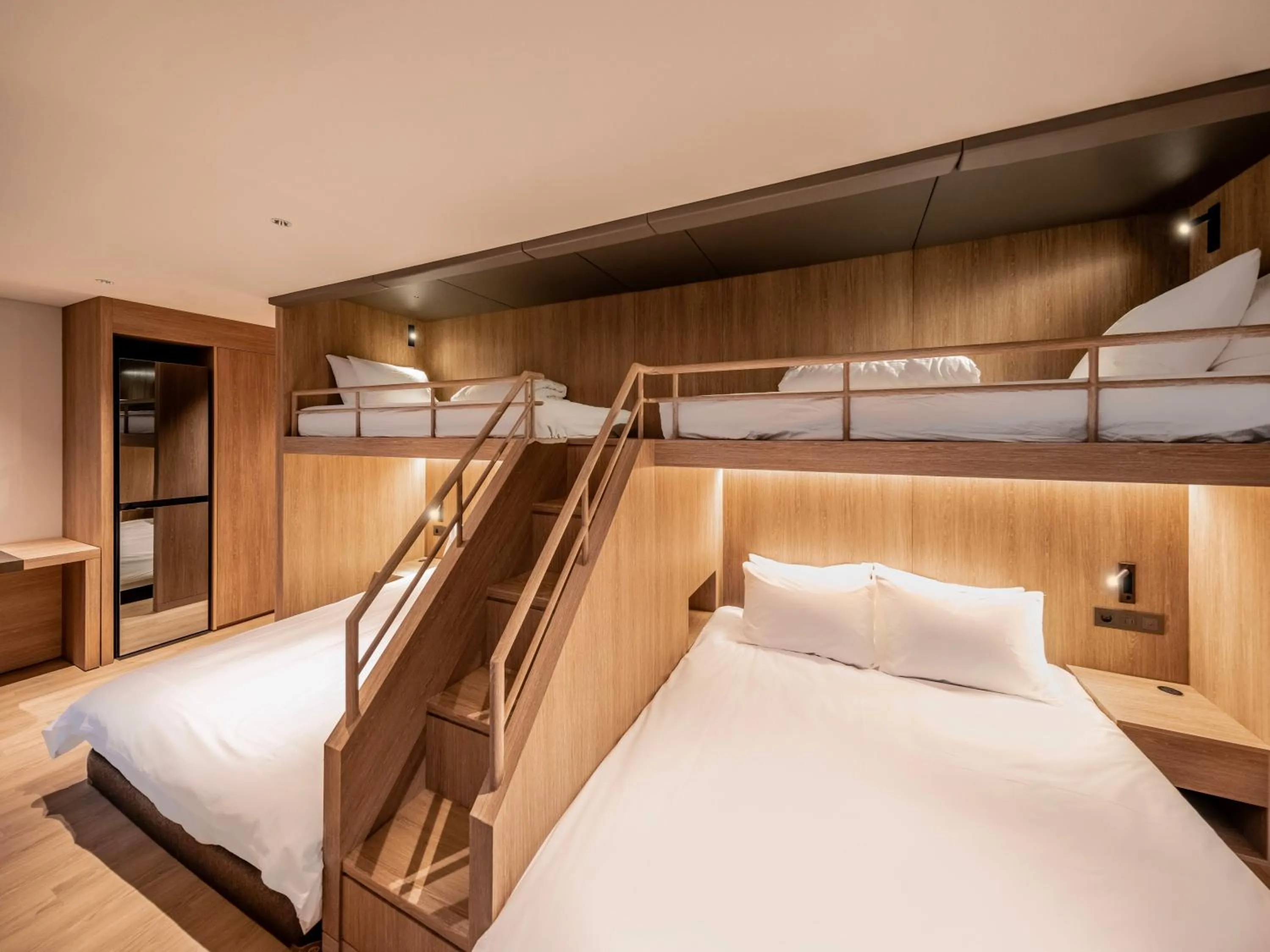 Bedroom, Bed in Phoenix Resort Pyeongchang