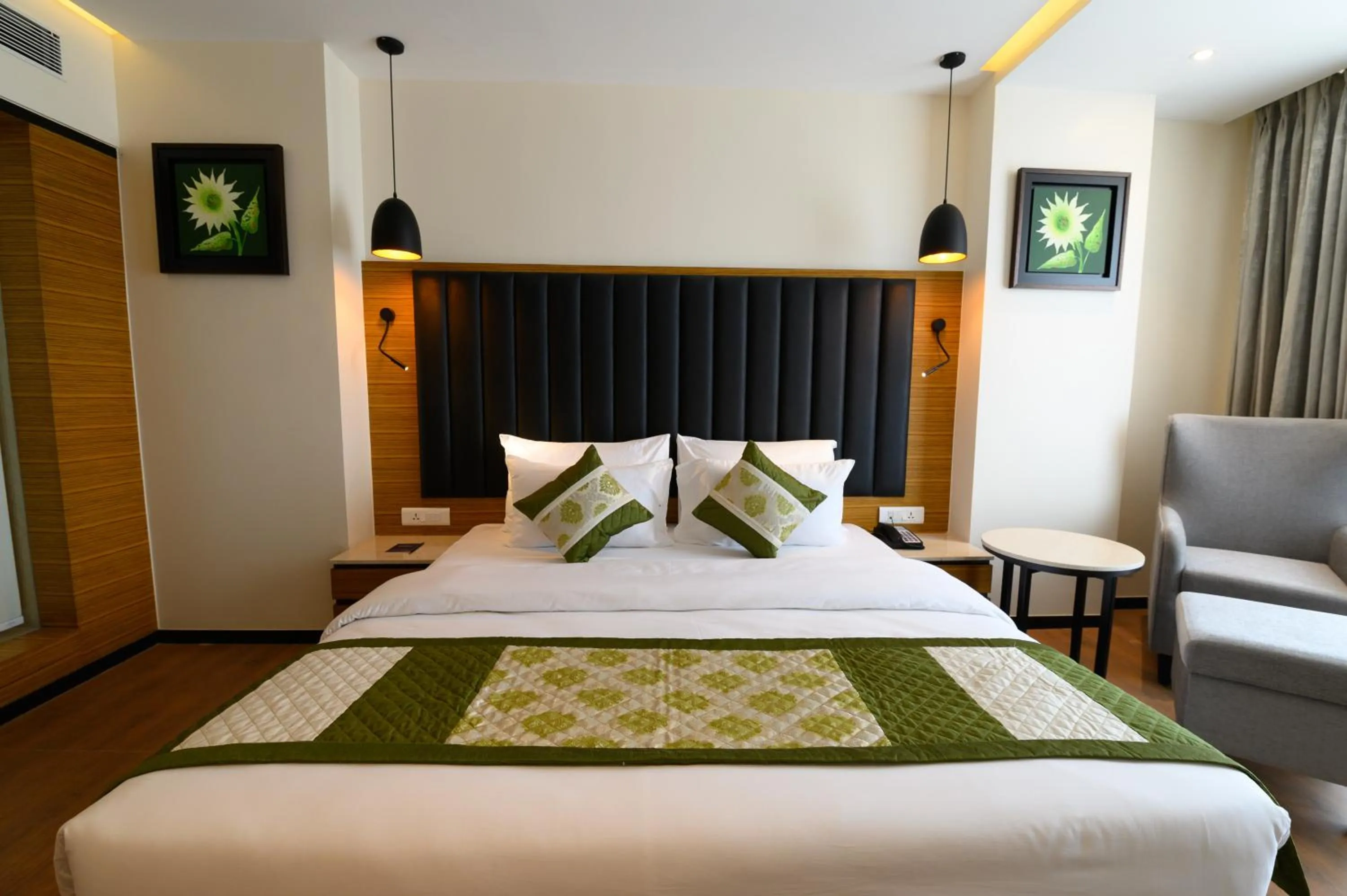 Living room, Bed in Novanta Jamshedpur