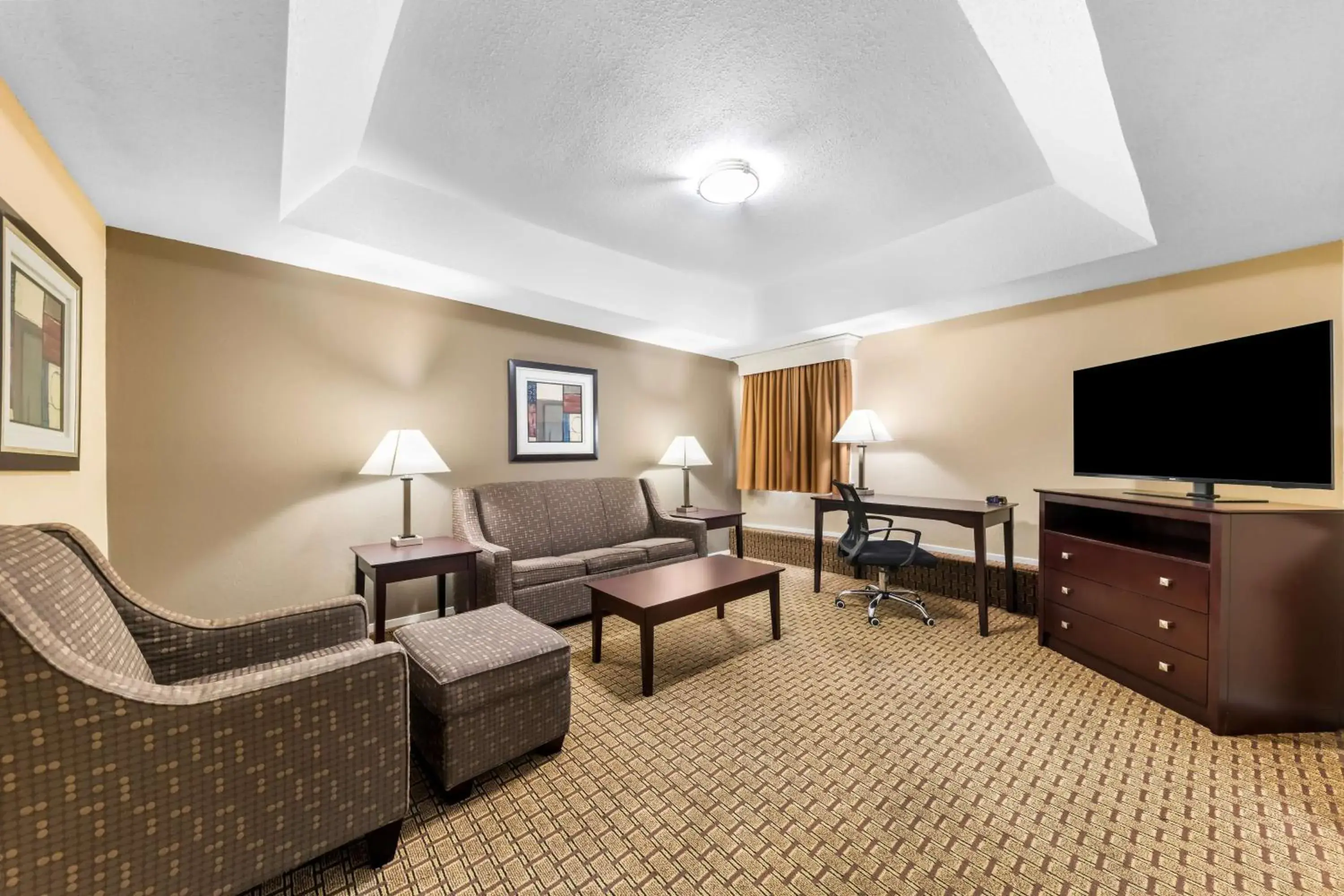 Photo of the whole room in Best Western Markita Inn Photo of the whole room in Best Western Markita Inn