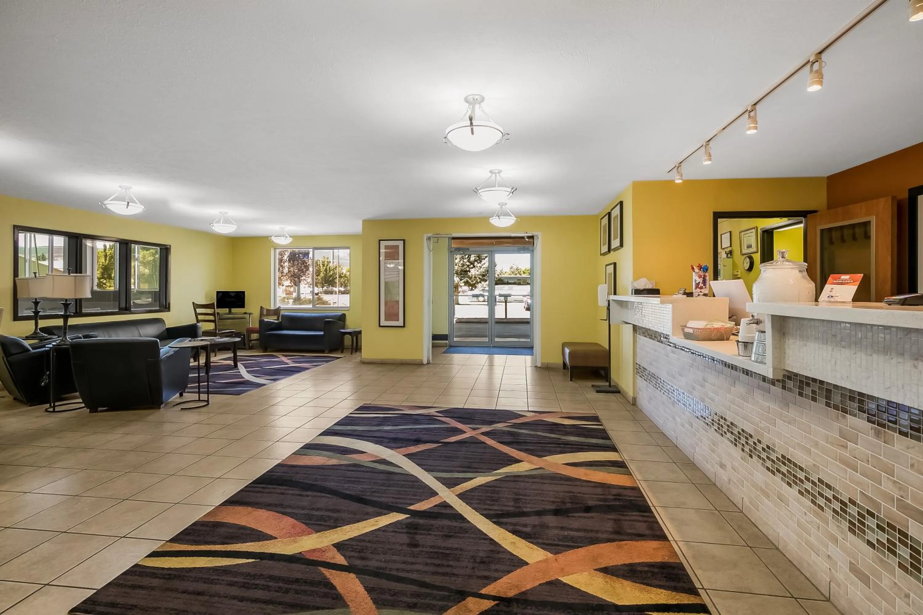 Lobby or reception in Americas Best Value Sandman Inn