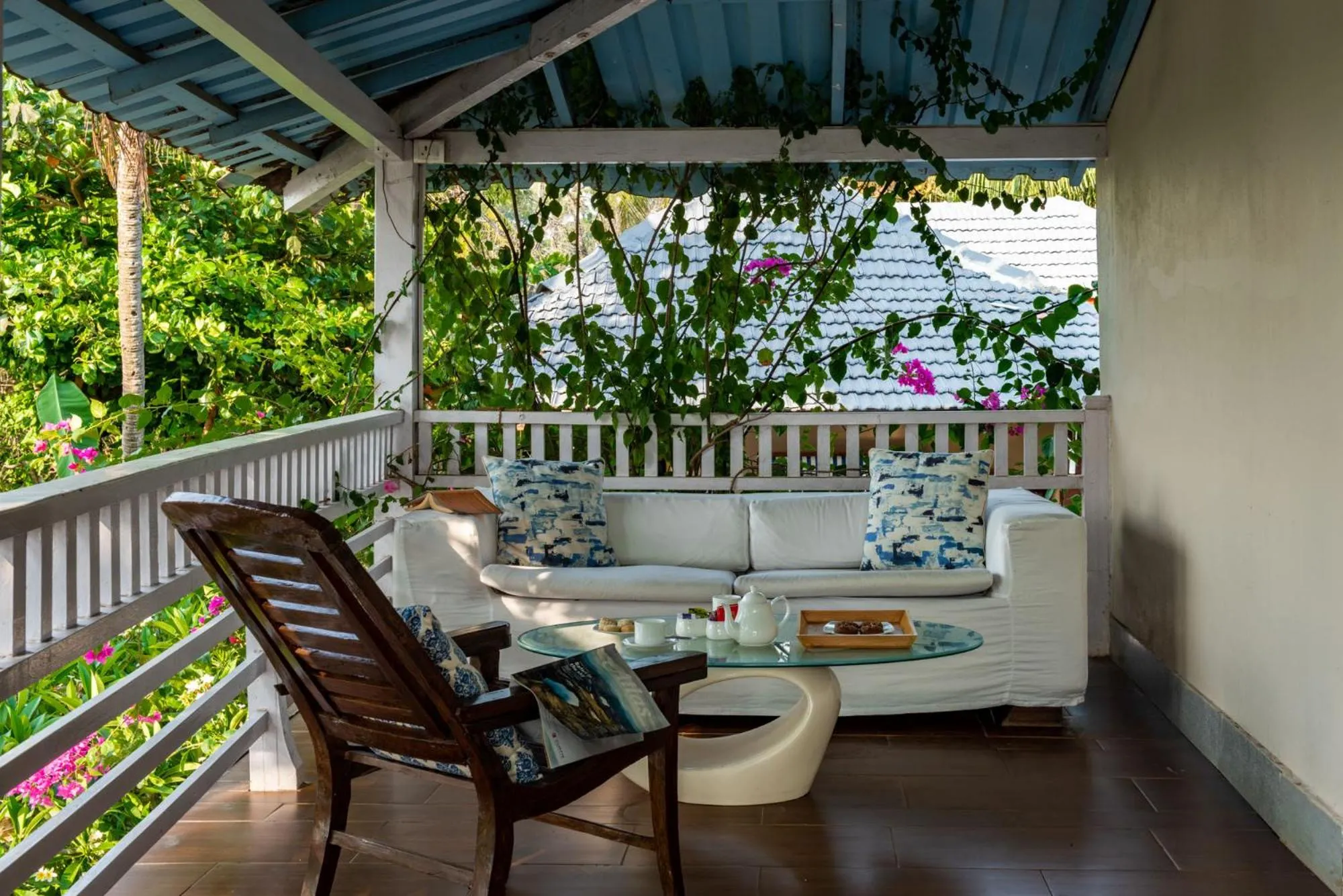 Seating area in Casa Vagator