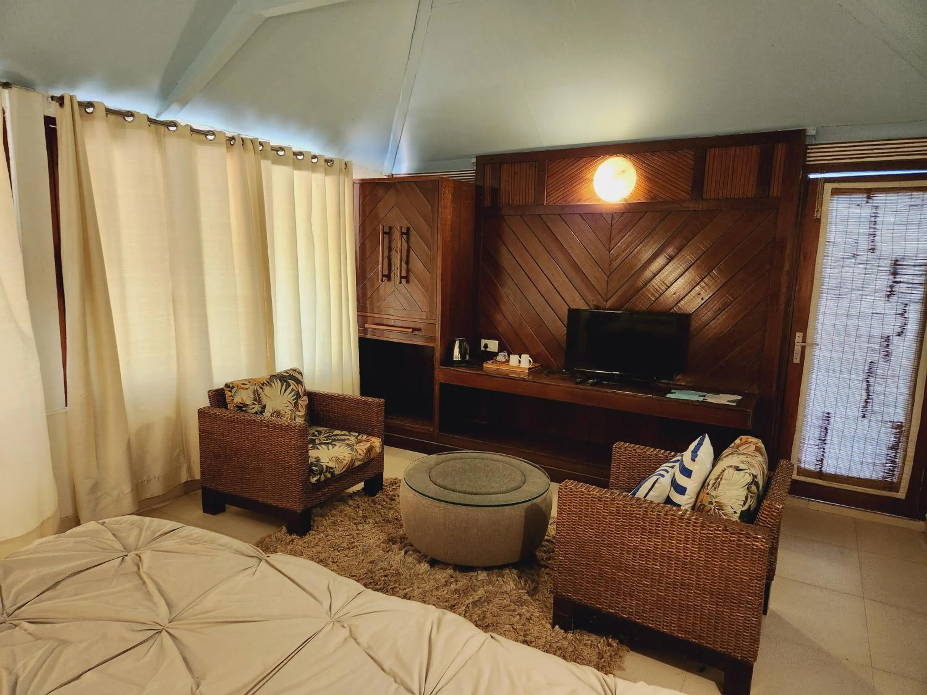 Seating area in Casa Vagator