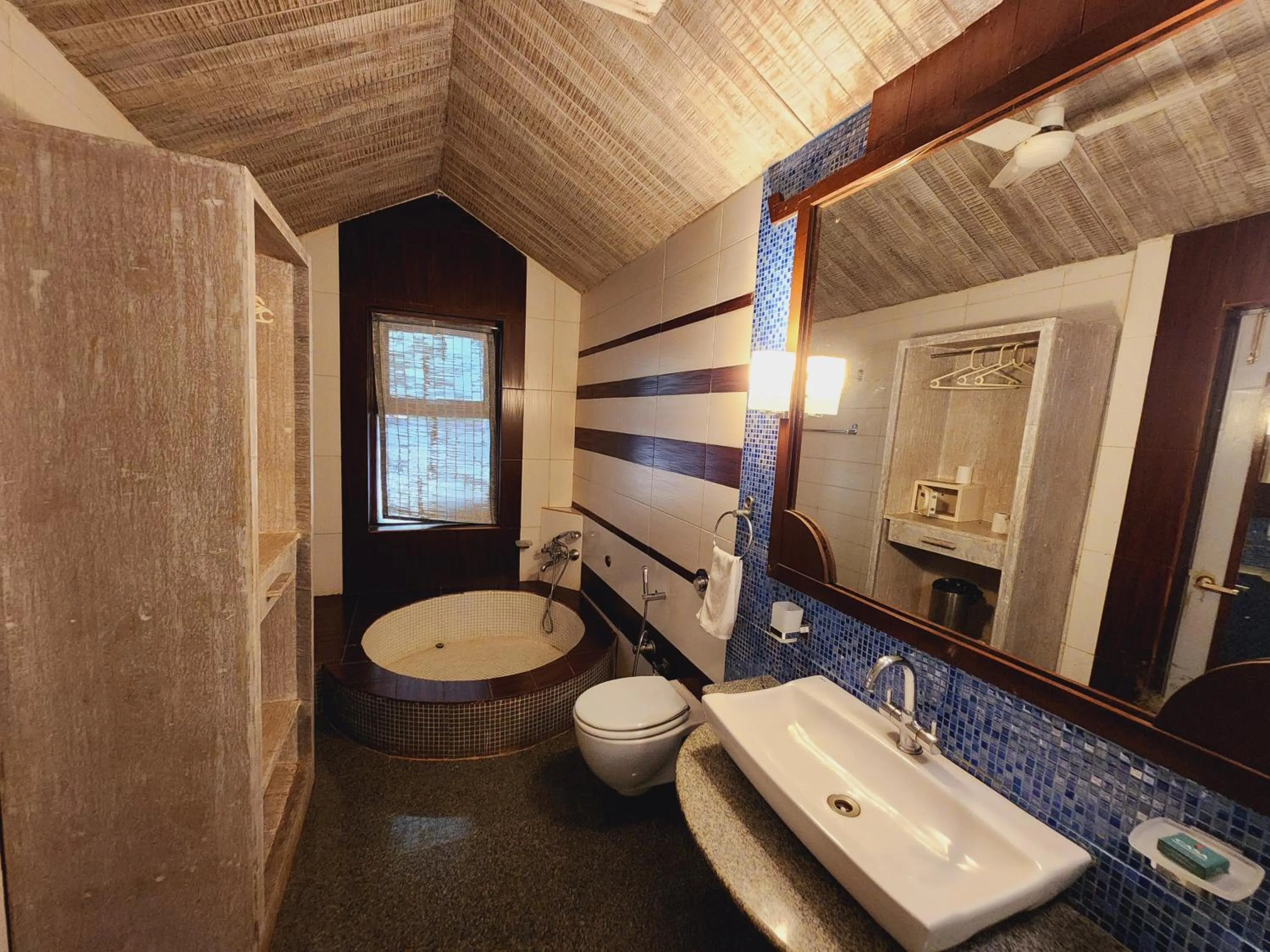 Bathroom in Casa Vagator