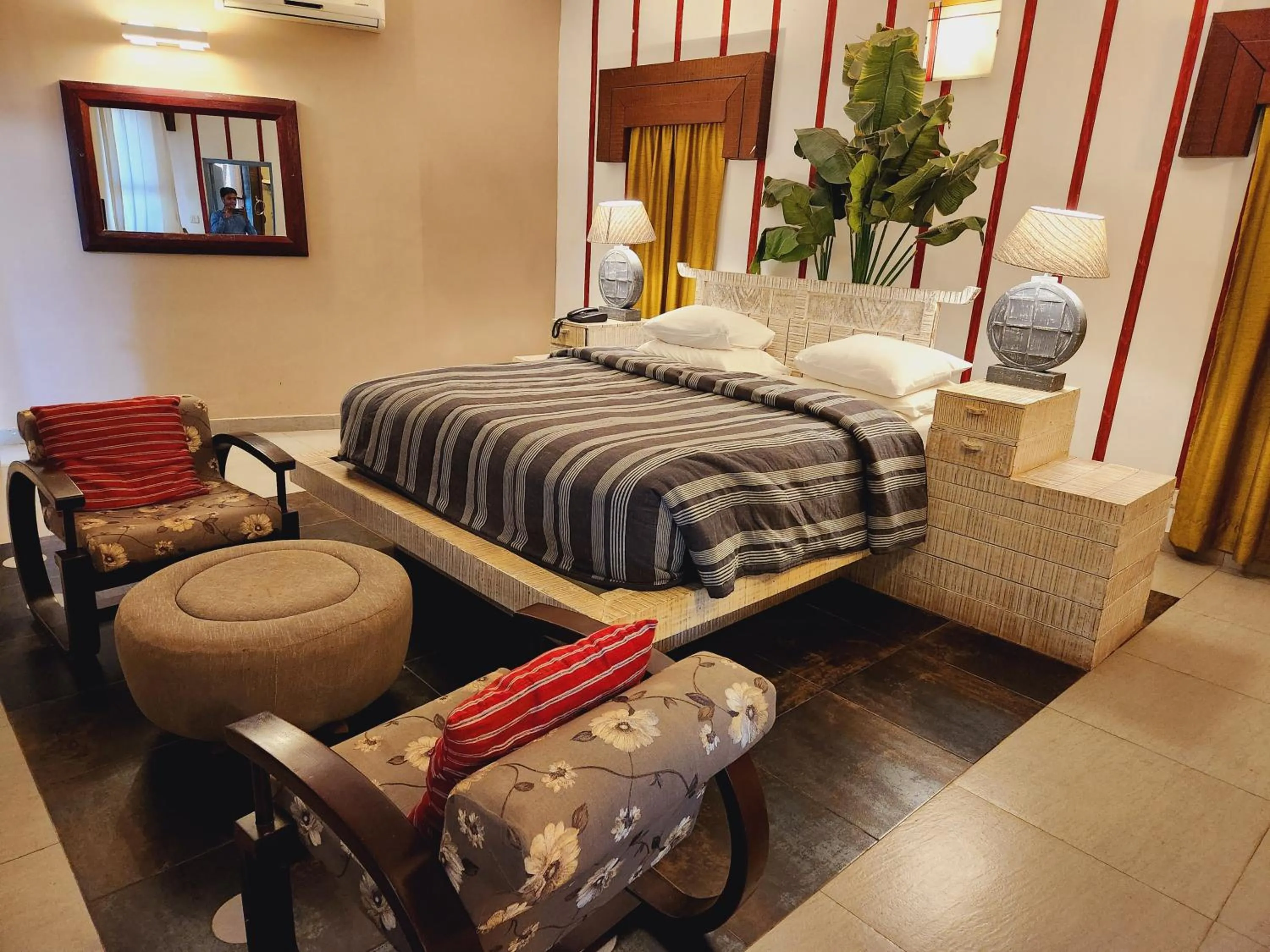 Bedroom, Bed in Casa Vagator