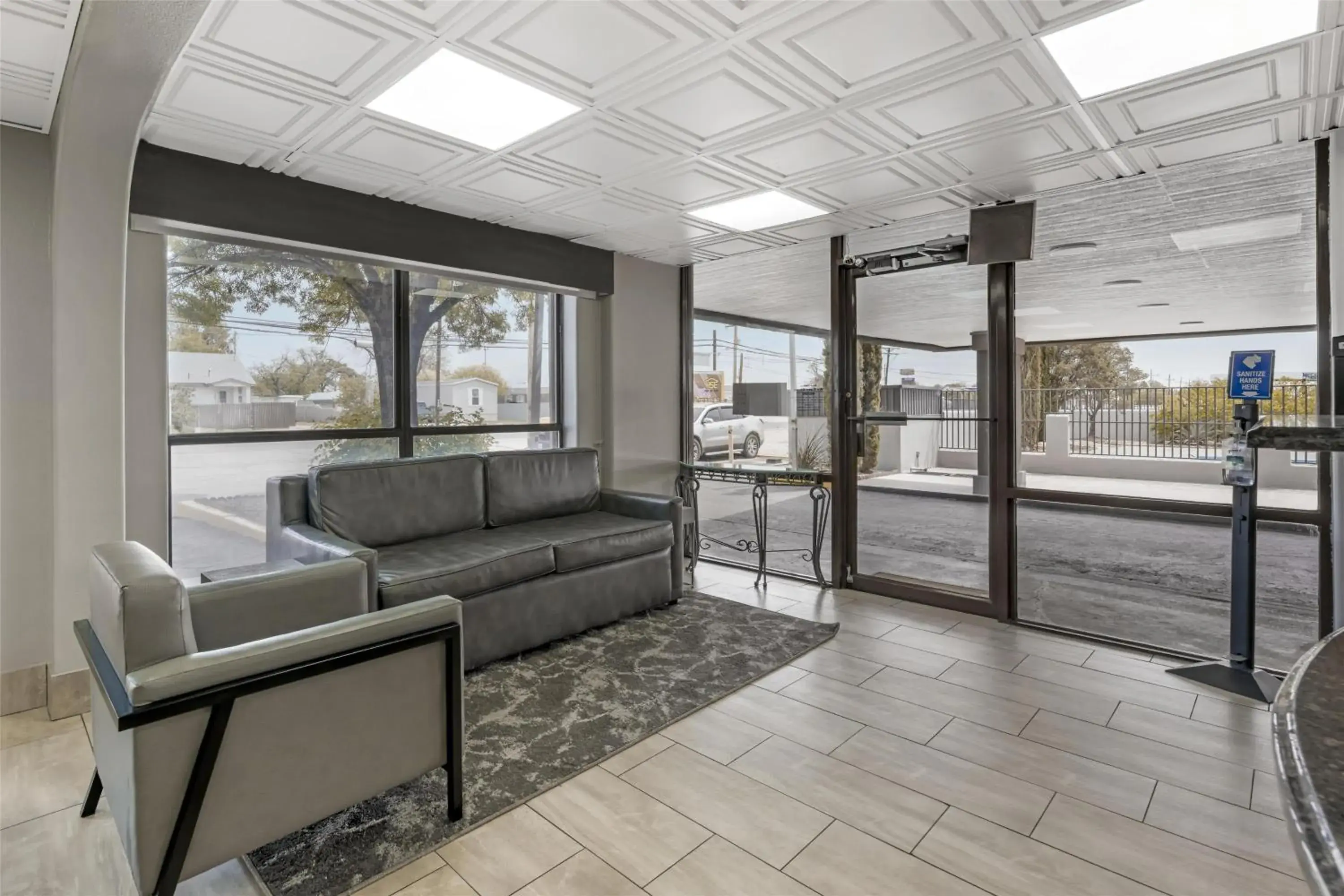 Lobby or reception in Best Western Executive Inn Lobby or reception in Best Western Executive Inn