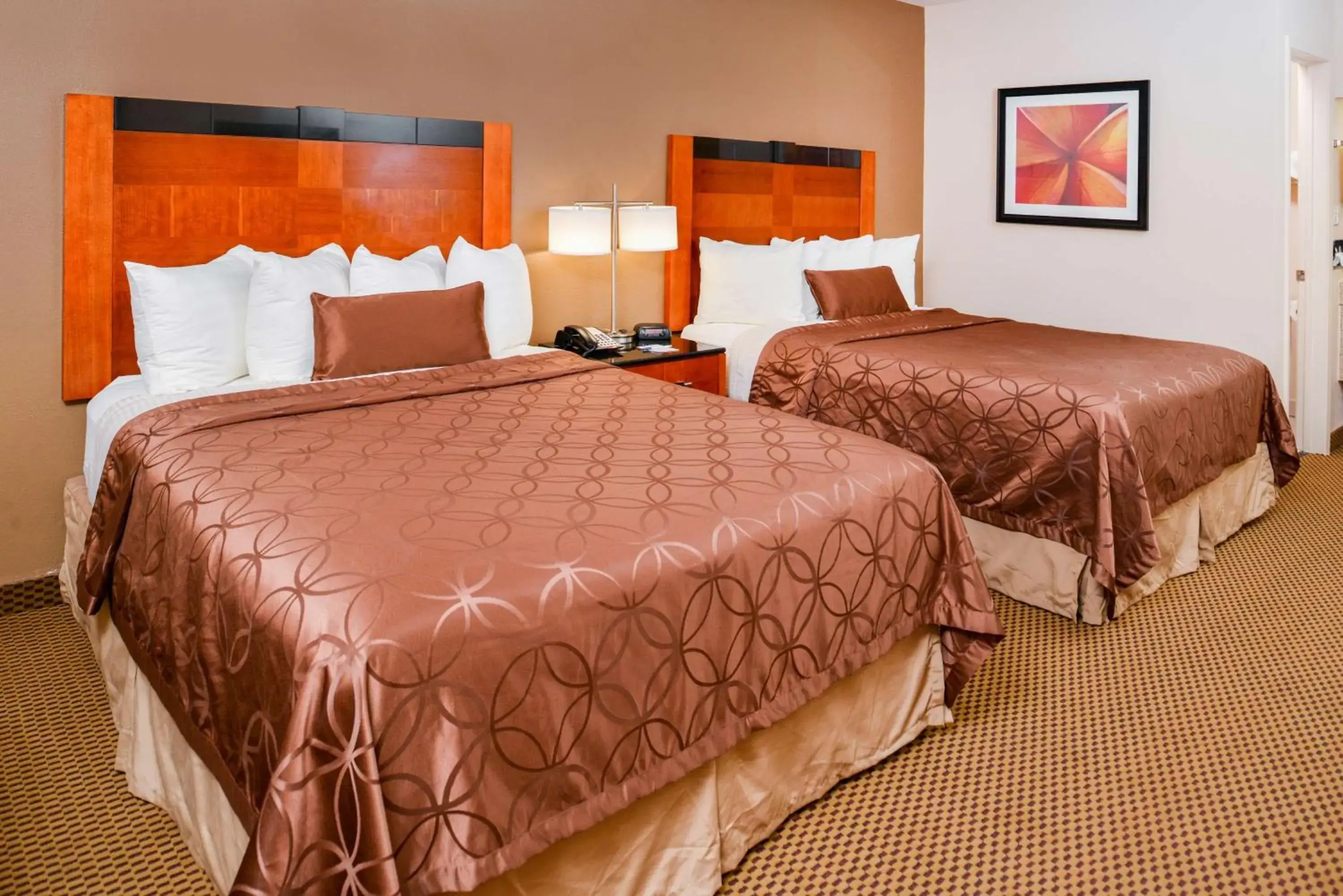 Quadruple Room with Two Double Beds - Smoking in Best Western Executive Inn Quadruple Room with Two Double Beds - Smoking in Best Western Executive Inn