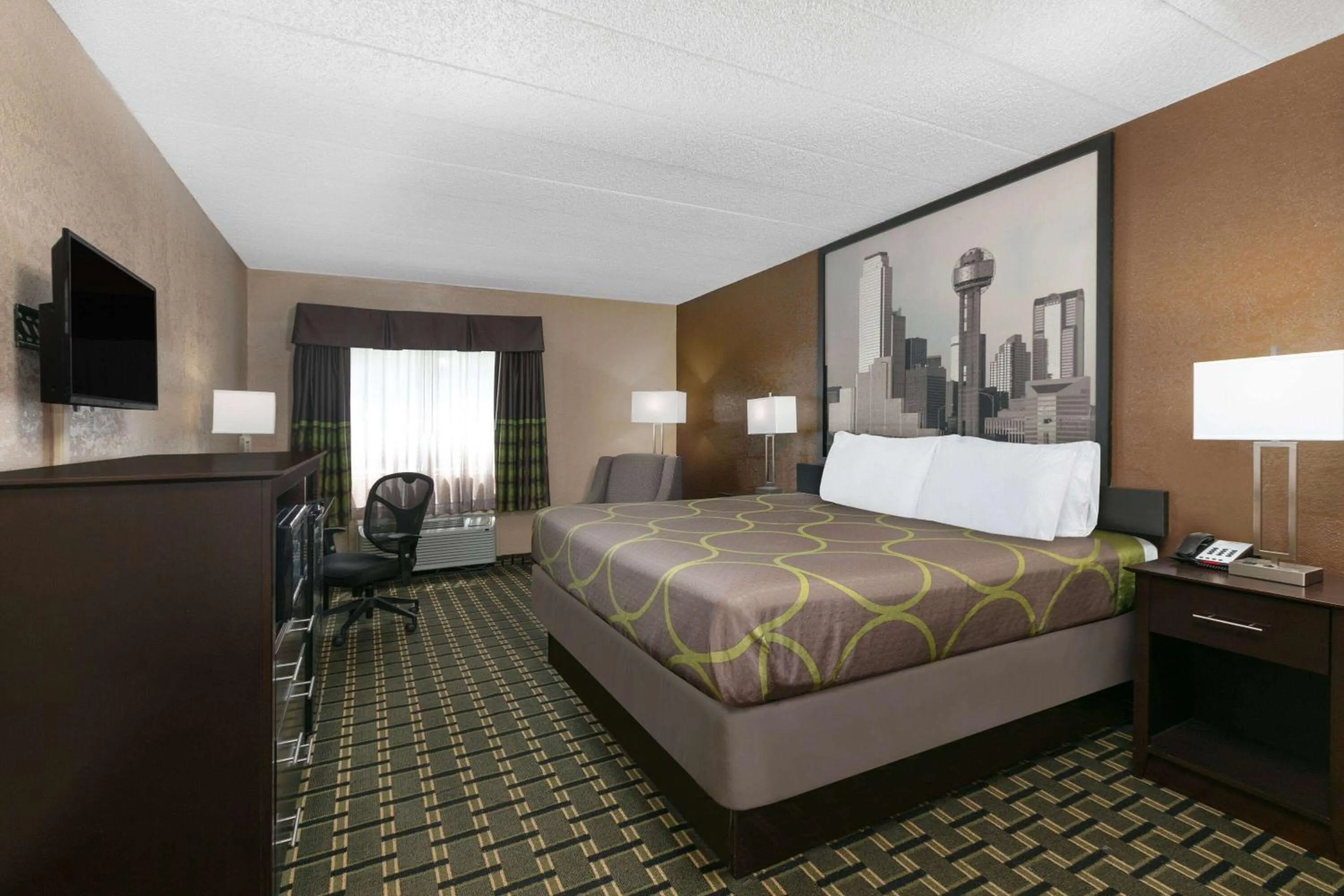 Photo of the whole room, Bed in Super 8 by Wyndham Grand Prairie North