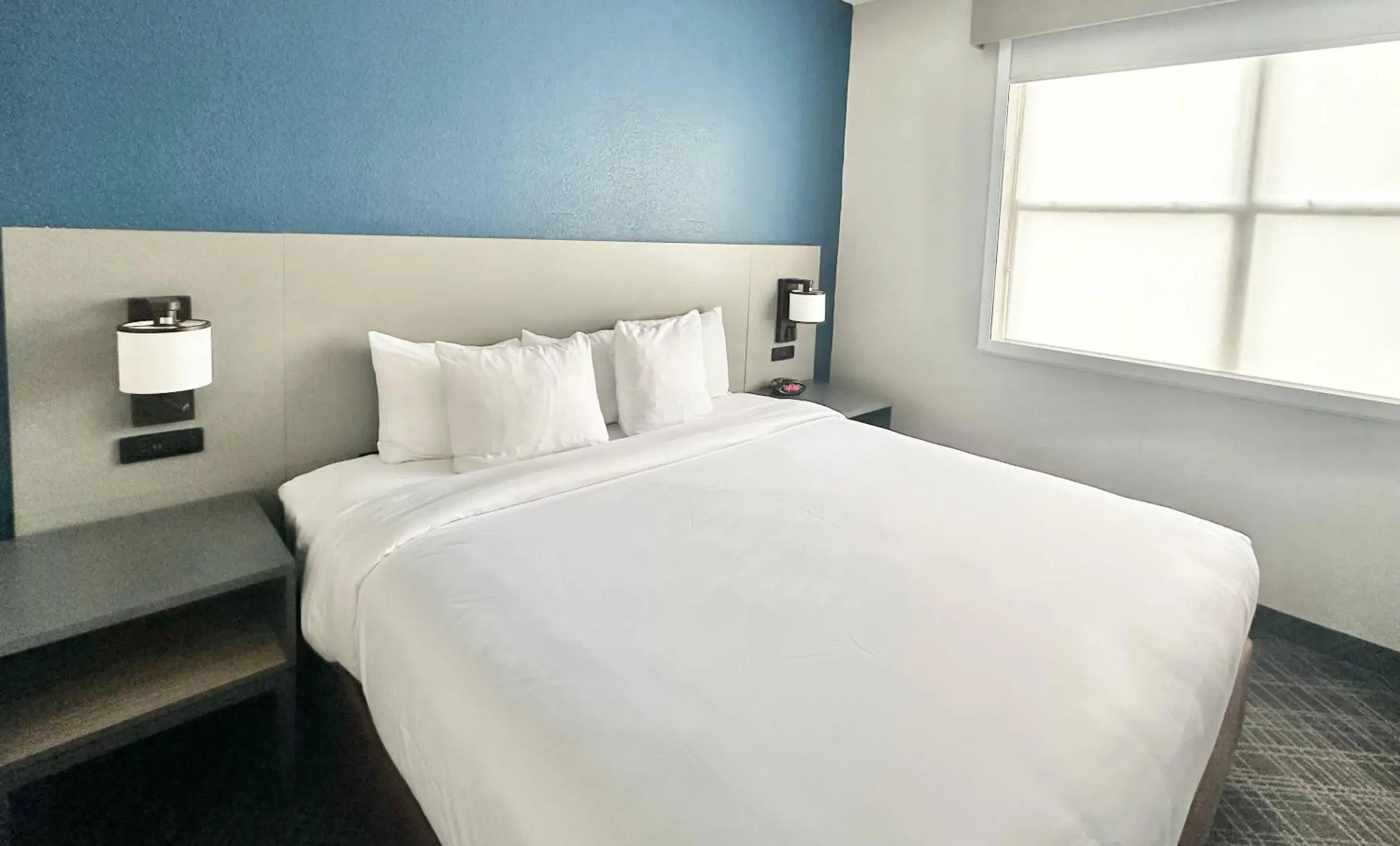 King Suite with Sofa Bed - Non-Smoking in Comfort Inn & Suites Cartersville - Emerson Lake Point King Suite with Sofa Bed - Non-Smoking in Comfort Inn & Suites Cartersville - Emerson Lake Point