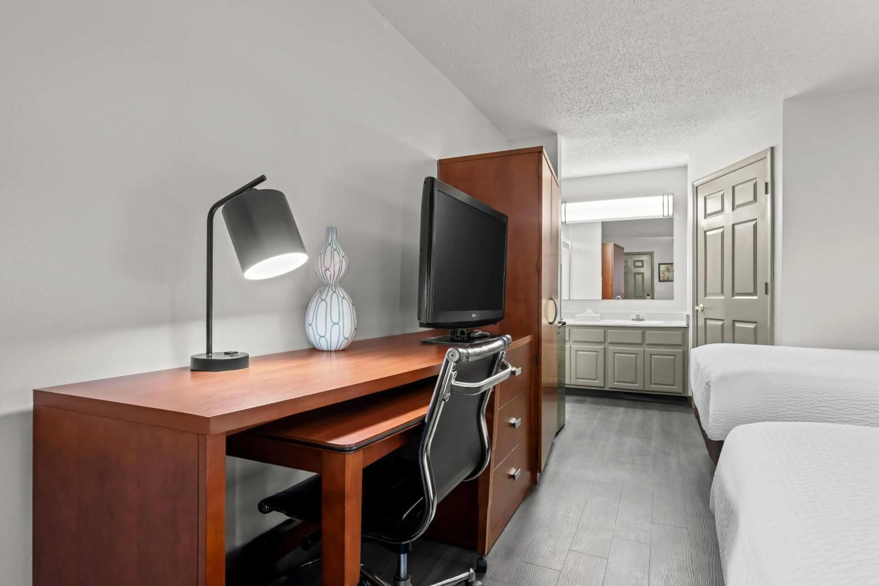 Bed in Baymont by Wyndham Tuscaloosa