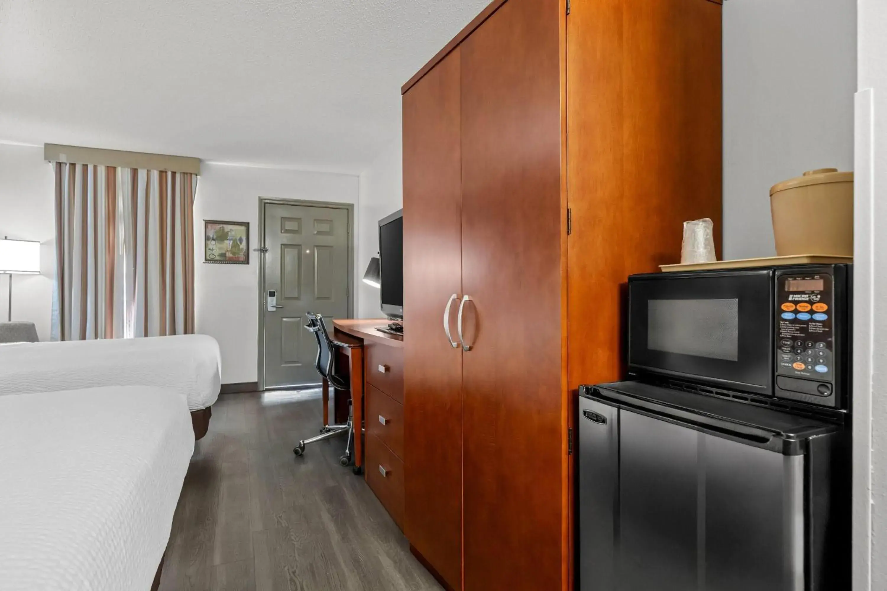 Bed in Baymont by Wyndham Tuscaloosa Bed in Baymont by Wyndham Tuscaloosa