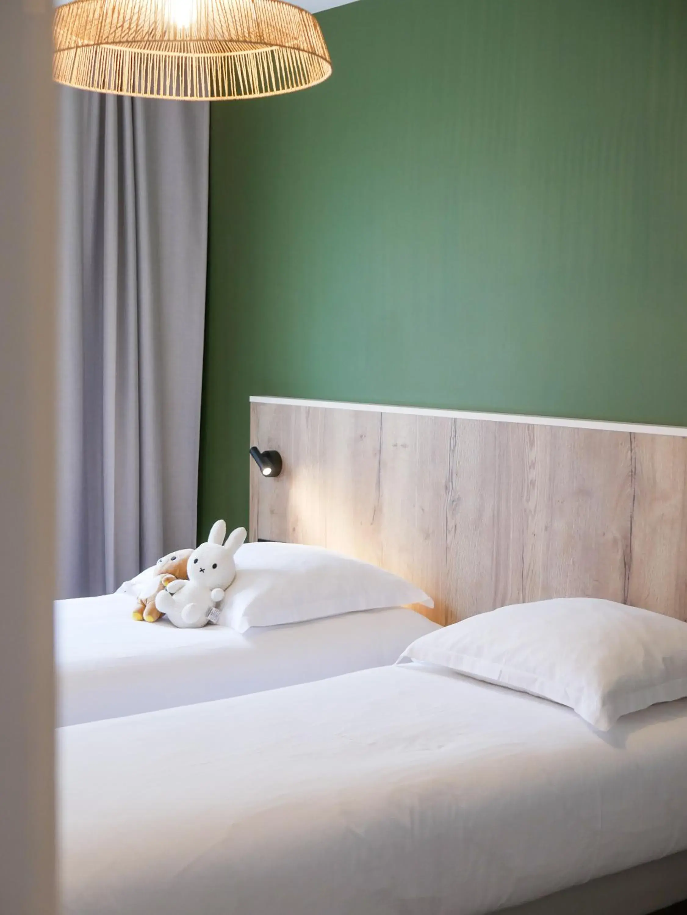 Bed in Best Western Le Bois de la Marche Bed in Best Western Le Bois de la Marche