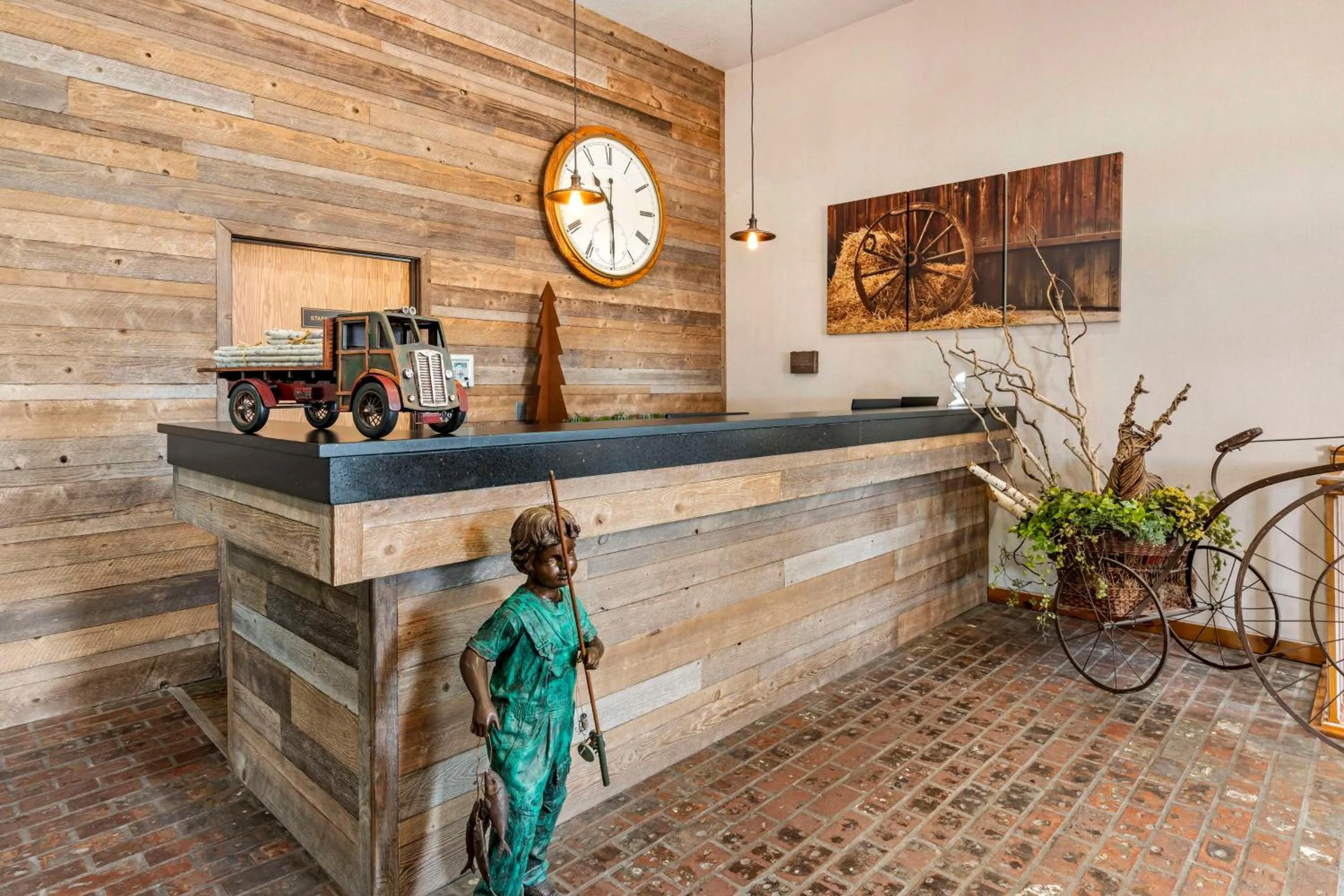 Lobby or reception in Best Western Rory & Ryan Inns