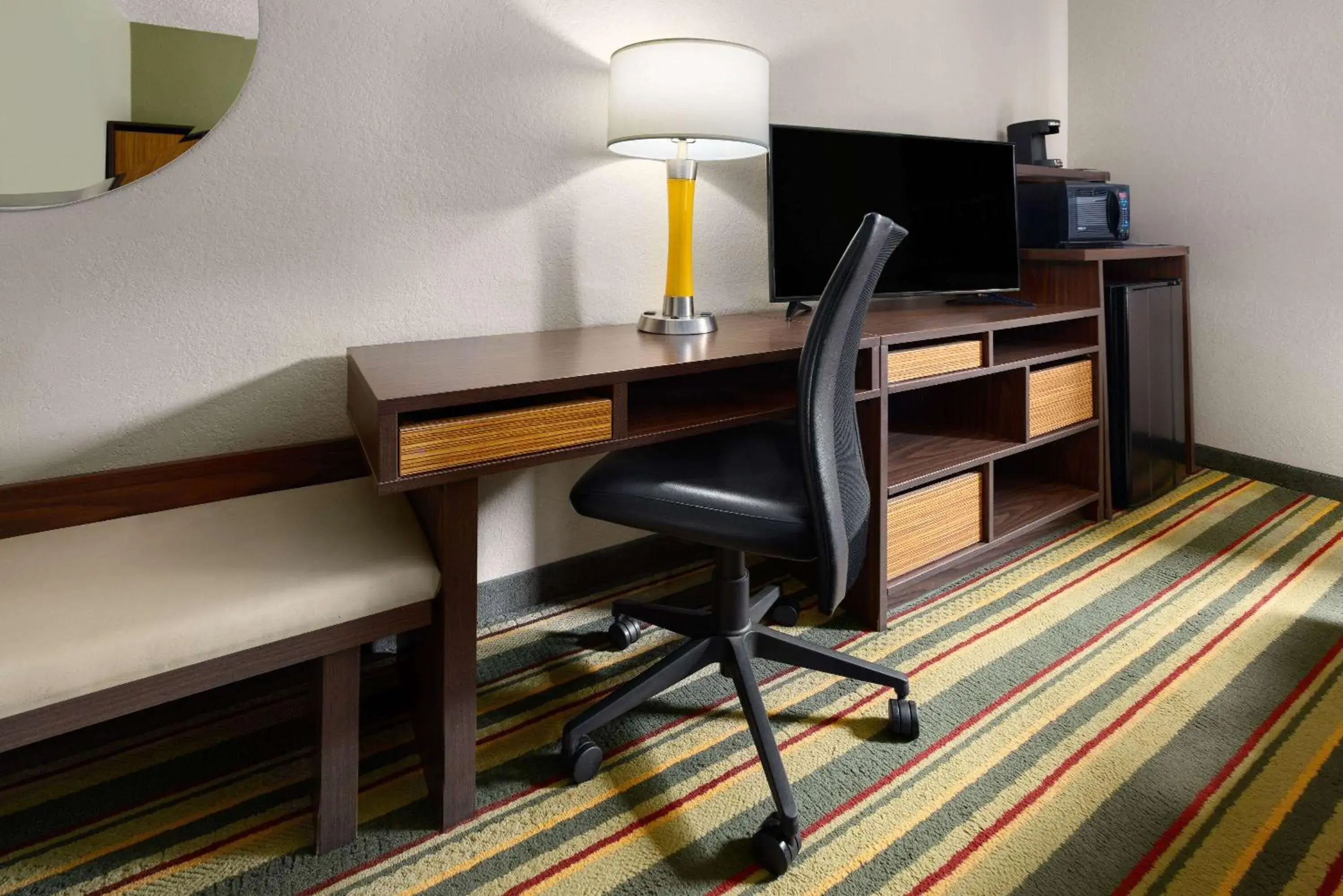 Photo of the whole room in Super 8 by Wyndham St. Clairsville OH/Wheeling WV Area Photo of the whole room in Super 8 by Wyndham St. Clairsville OH/Wheeling WV Area