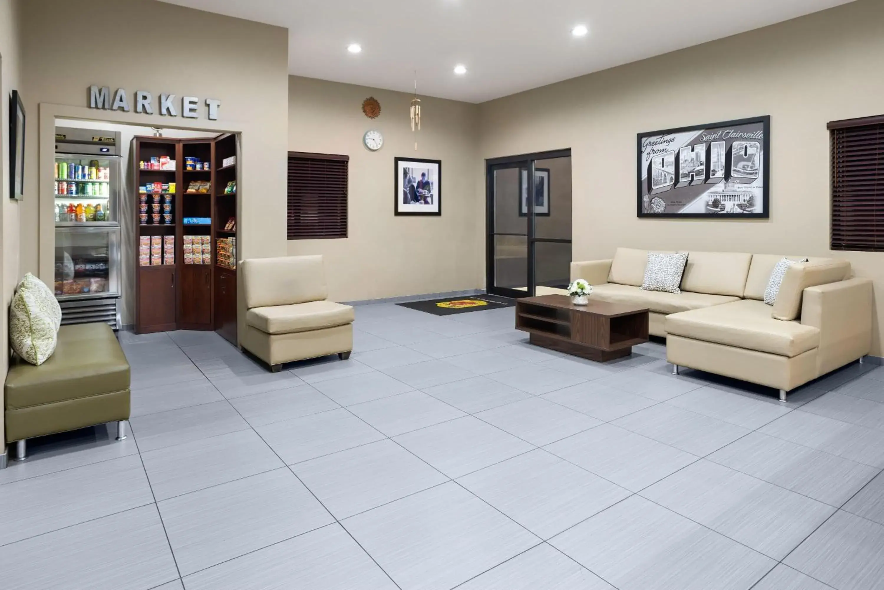 Lobby or reception in Super 8 by Wyndham St. Clairsville OH/Wheeling WV Area Lobby or reception in Super 8 by Wyndham St. Clairsville OH/Wheeling WV Area