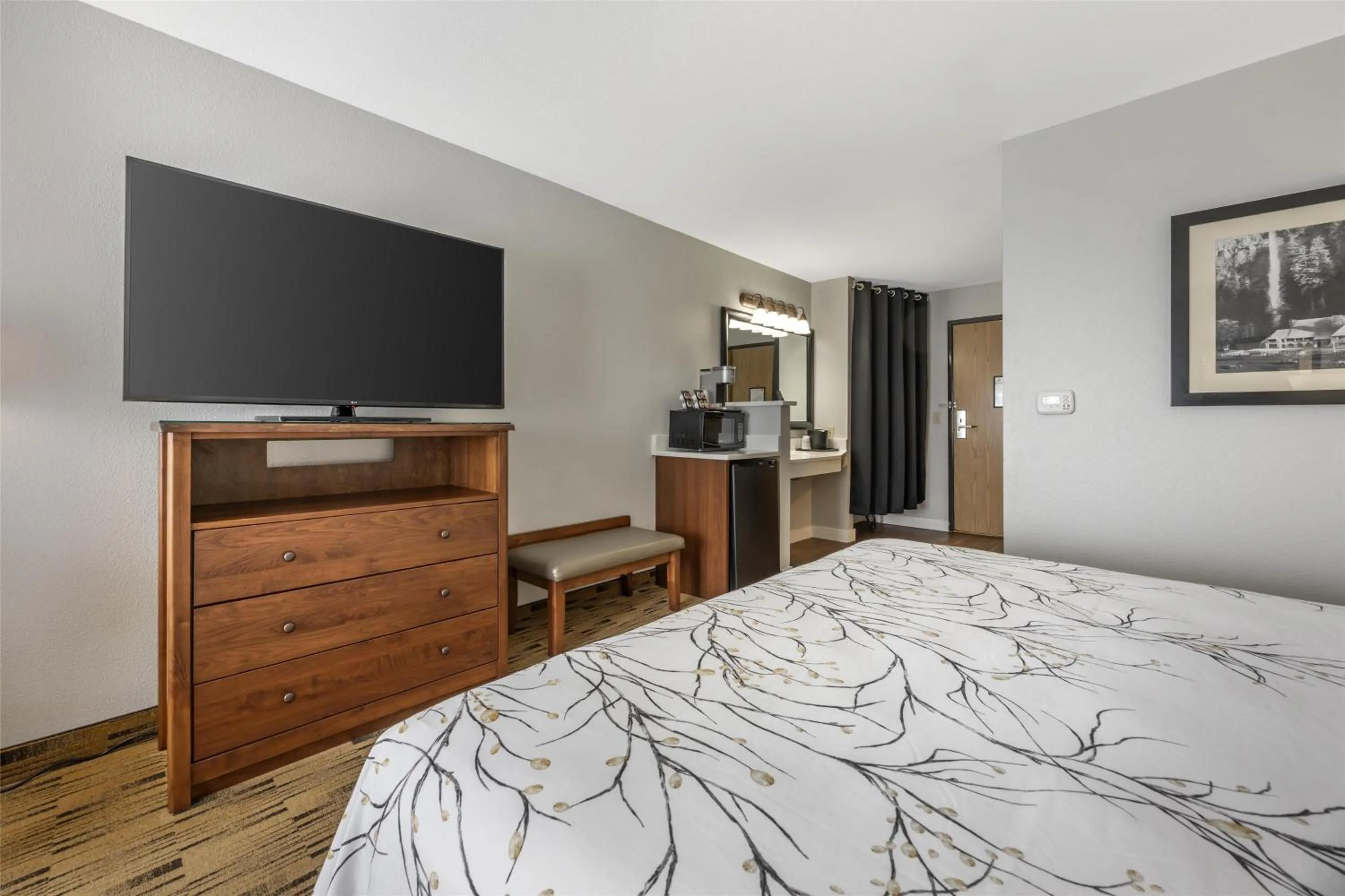 Bedroom, Bed in Best Western Plus Columbia River Inn