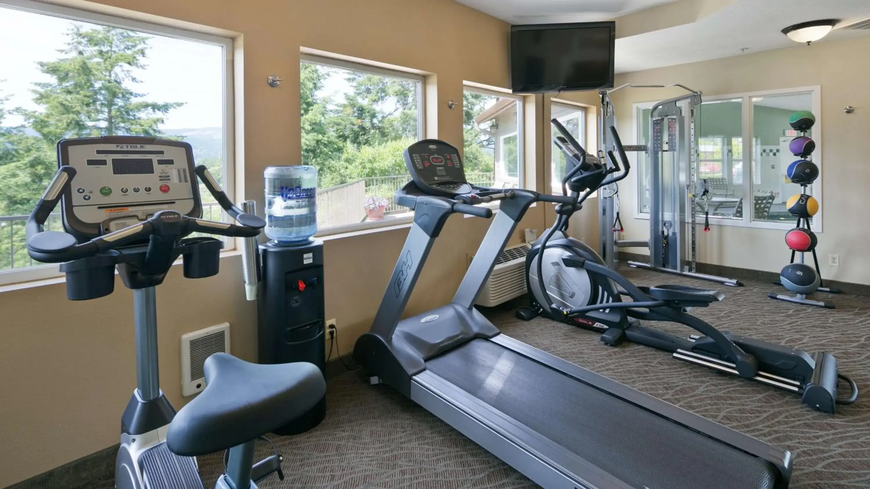 Fitness centre/facilities in Best Western Plus Columbia River Inn Fitness centre/facilities in Best Western Plus Columbia River Inn