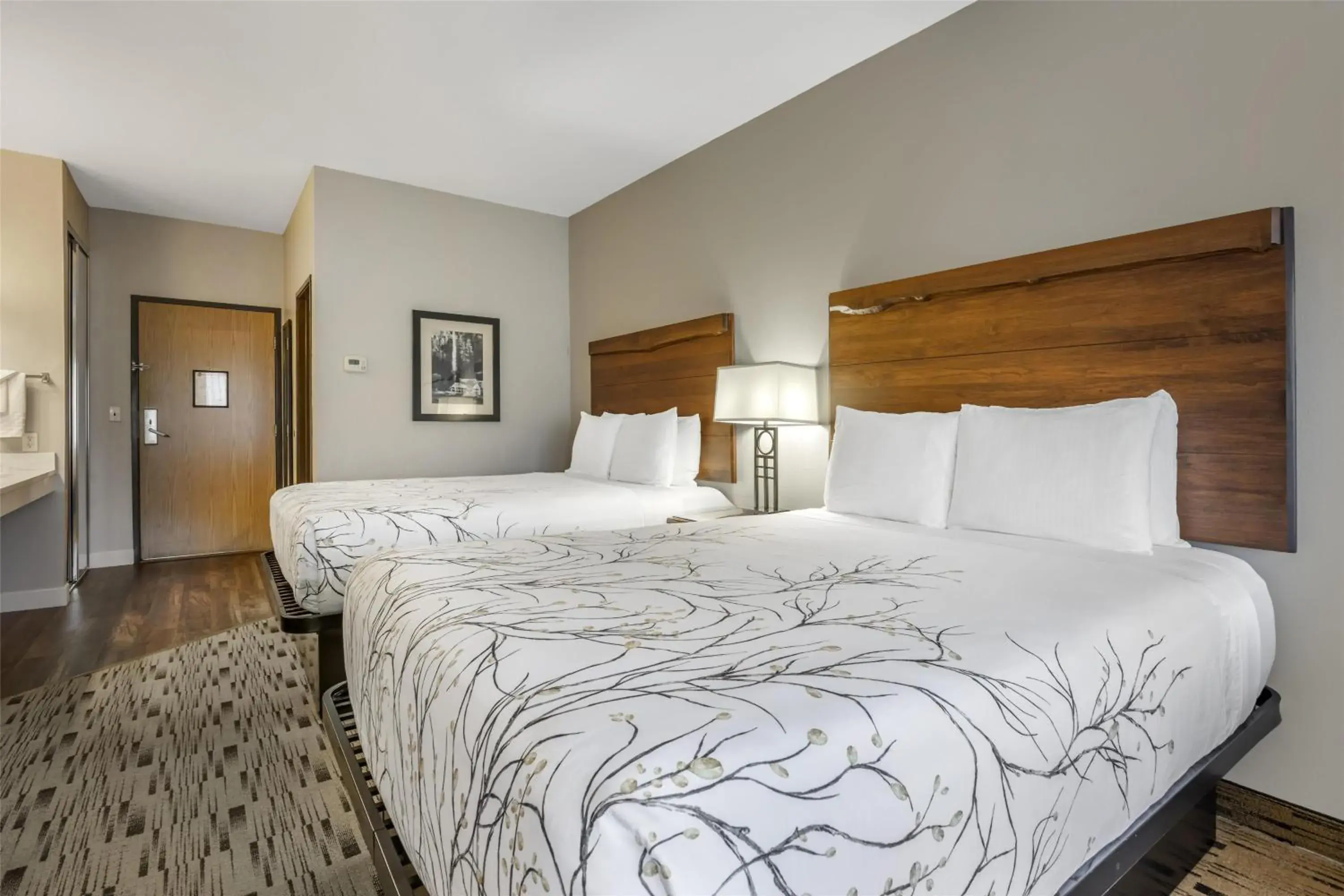 Family Room with River View - Non-Smoking in Best Western Plus Columbia River Inn Family Room with River View - Non-Smoking in Best Western Plus Columbia River Inn