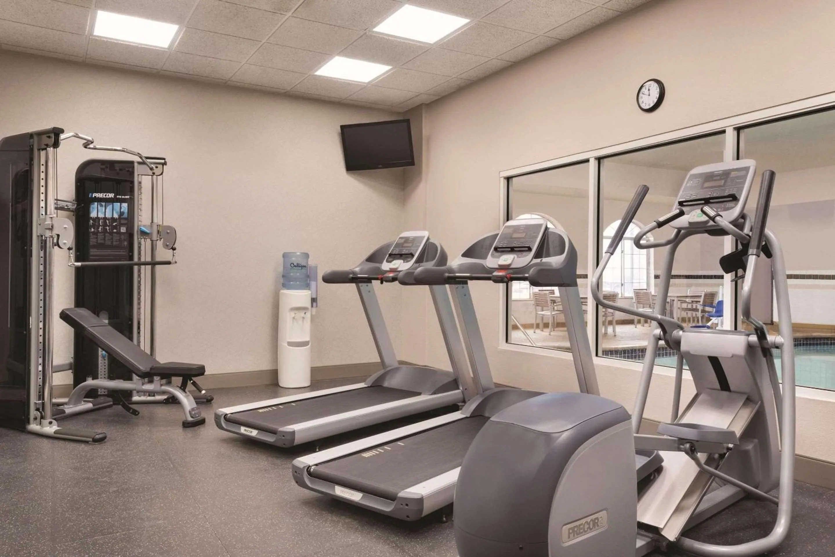 Fitness centre/facilities in Country Inn & Suites by Radisson, Merrillville, IN
