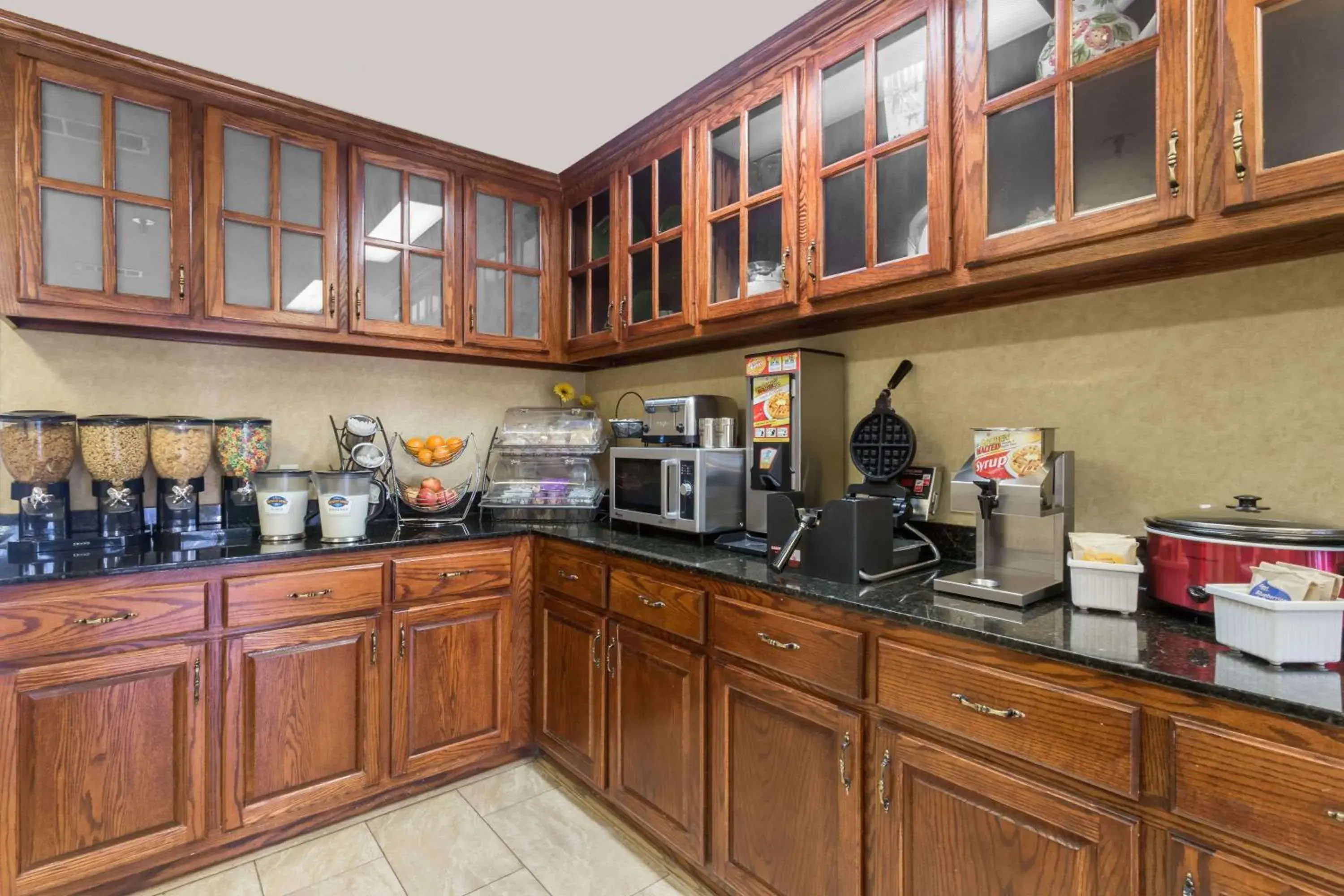 Restaurant/places to eat in Baymont by Wyndham Waycross Restaurant/places to eat in Baymont by Wyndham Waycross