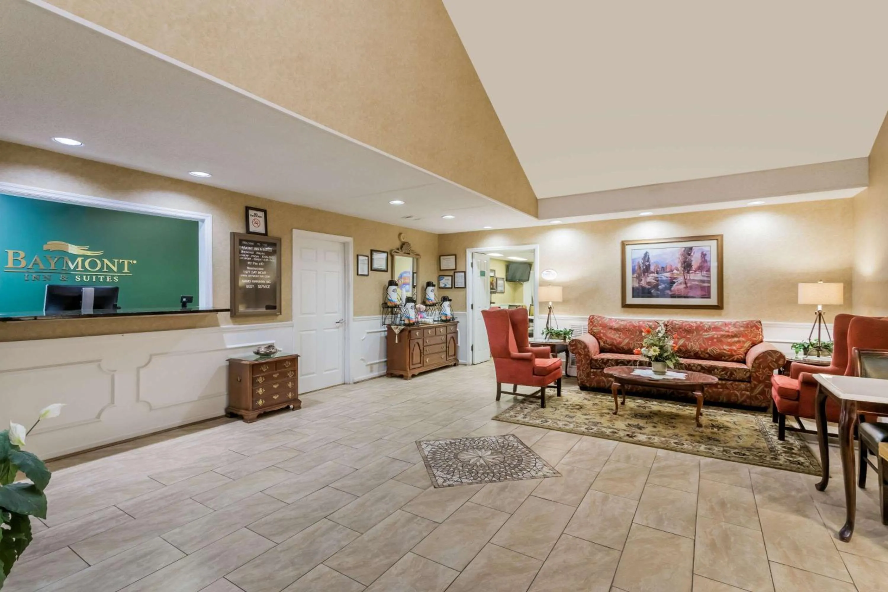 Lobby or reception in Baymont by Wyndham Waycross
