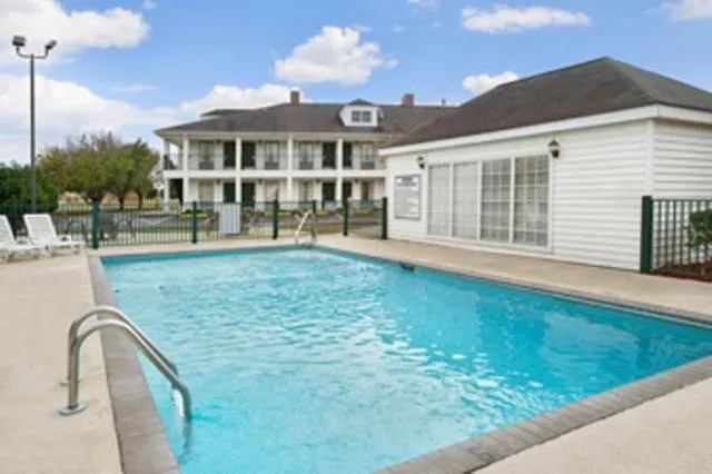 Swimming pool in Baymont by Wyndham Waycross