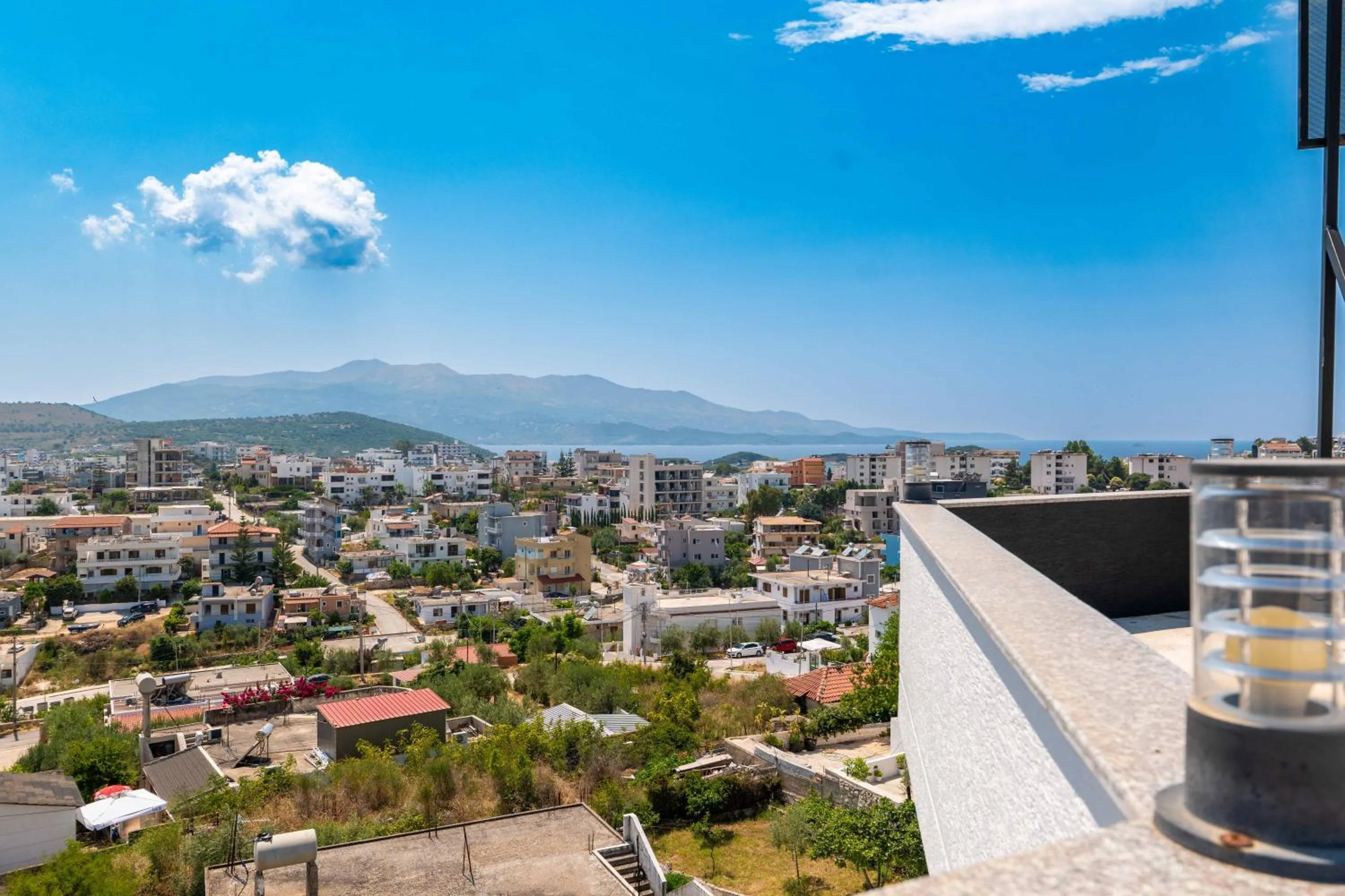 Property building in Sunshine Hotel