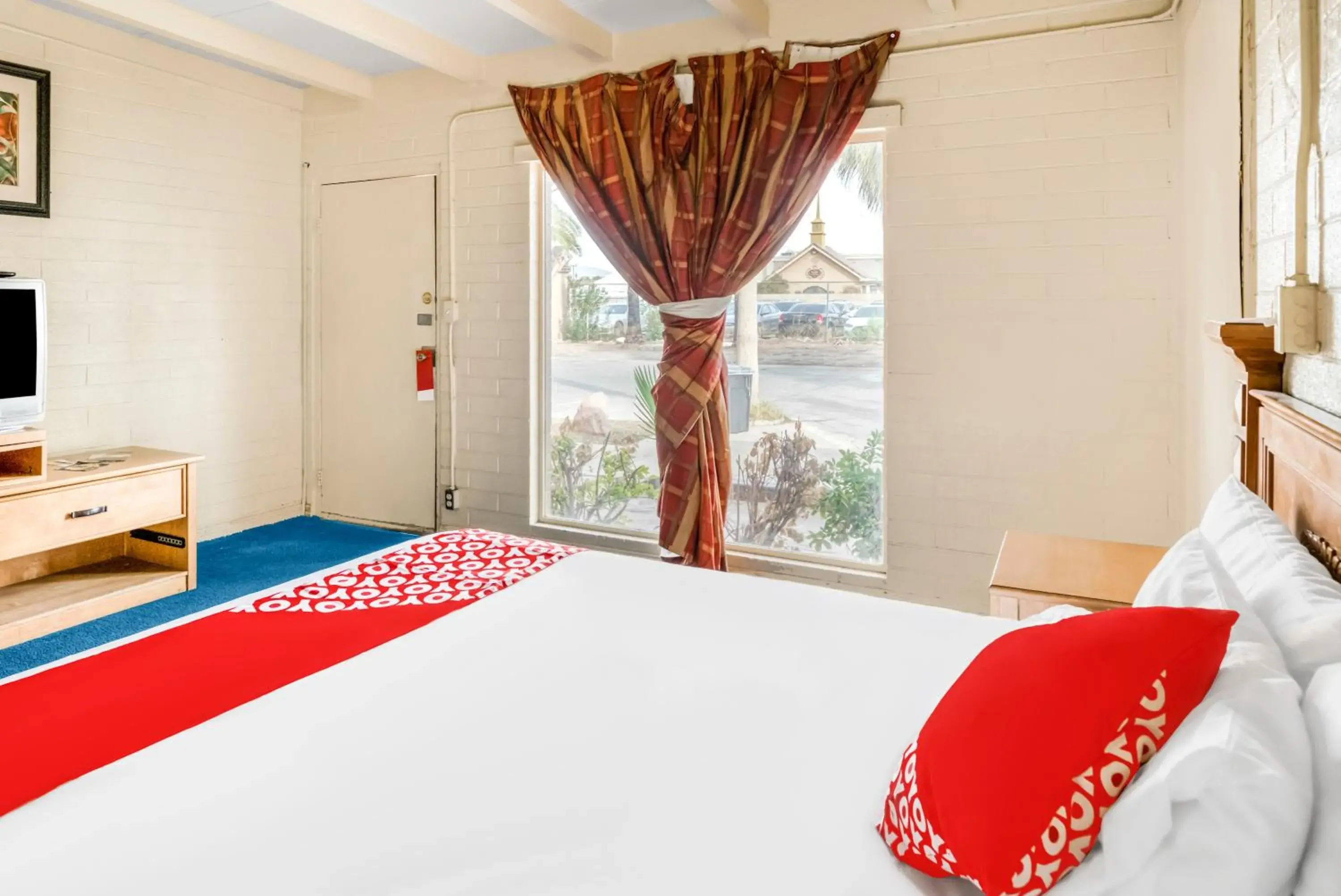 2 Queen Bed Smoking in OYO Oasis Motel Las Vegas I-15 2 Queen Bed Smoking in OYO Oasis Motel Las Vegas I-15